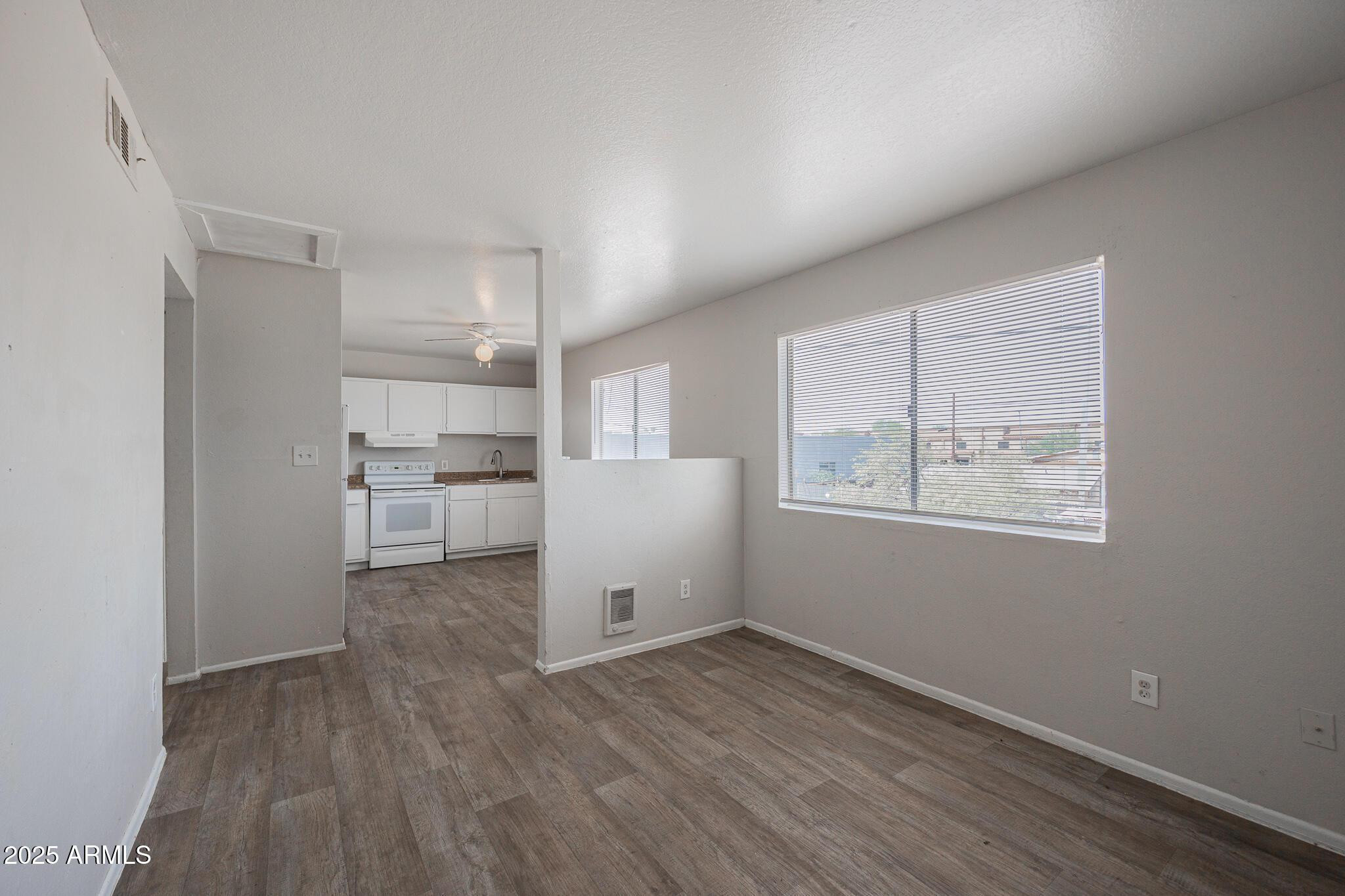 622 N 30TH Place 4