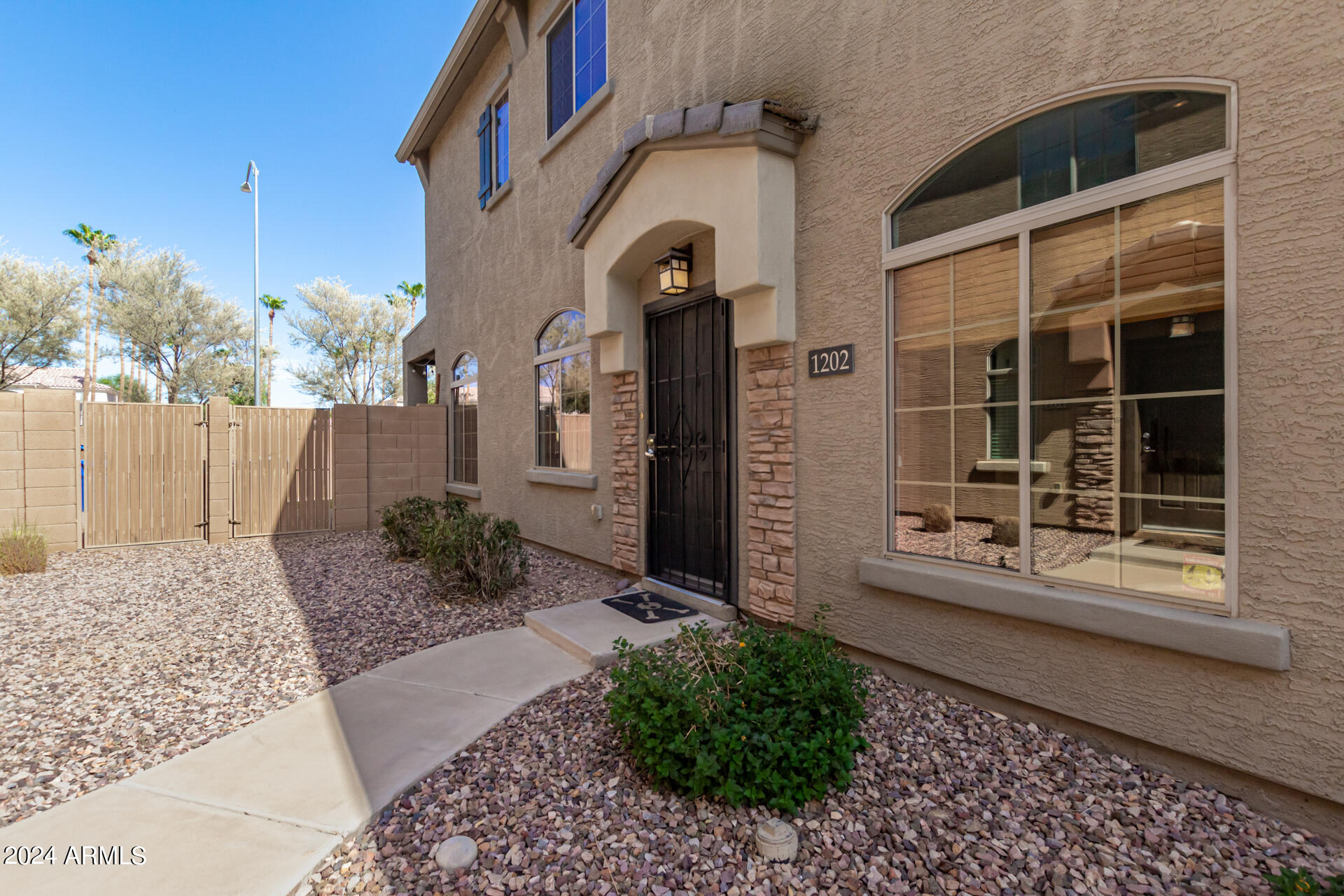 View Mesa, AZ 85206 townhome