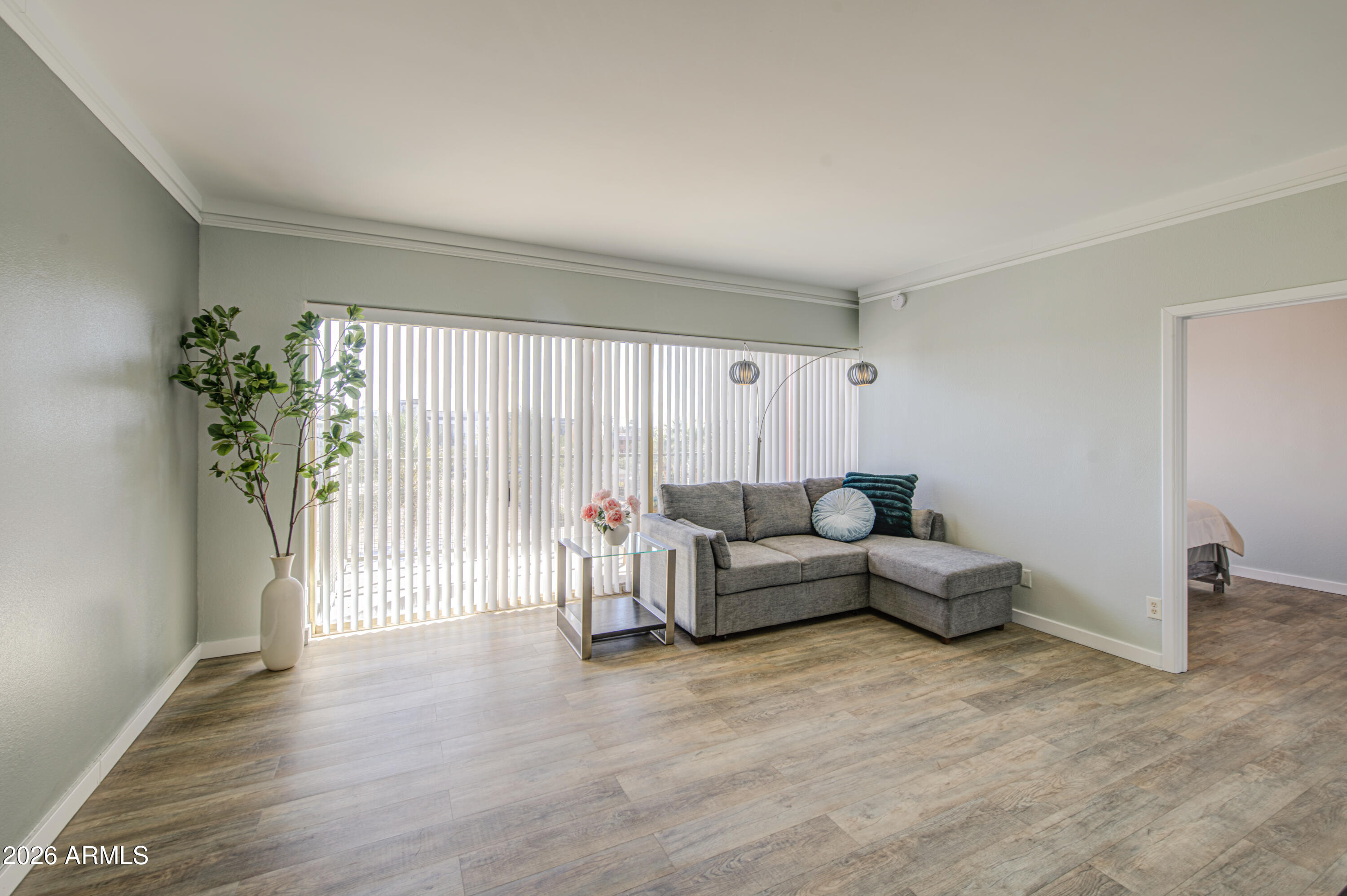 4750 N CENTRAL Avenue H4