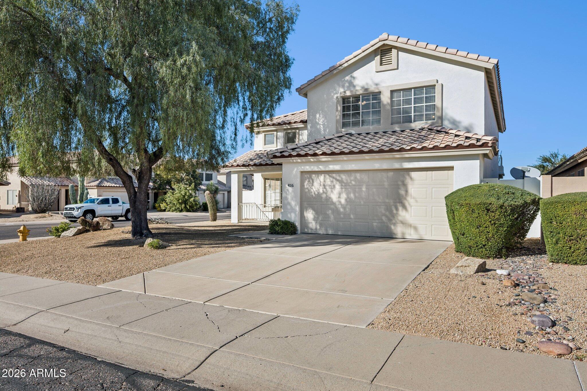 4016 E DESERT MARIGOLD Drive