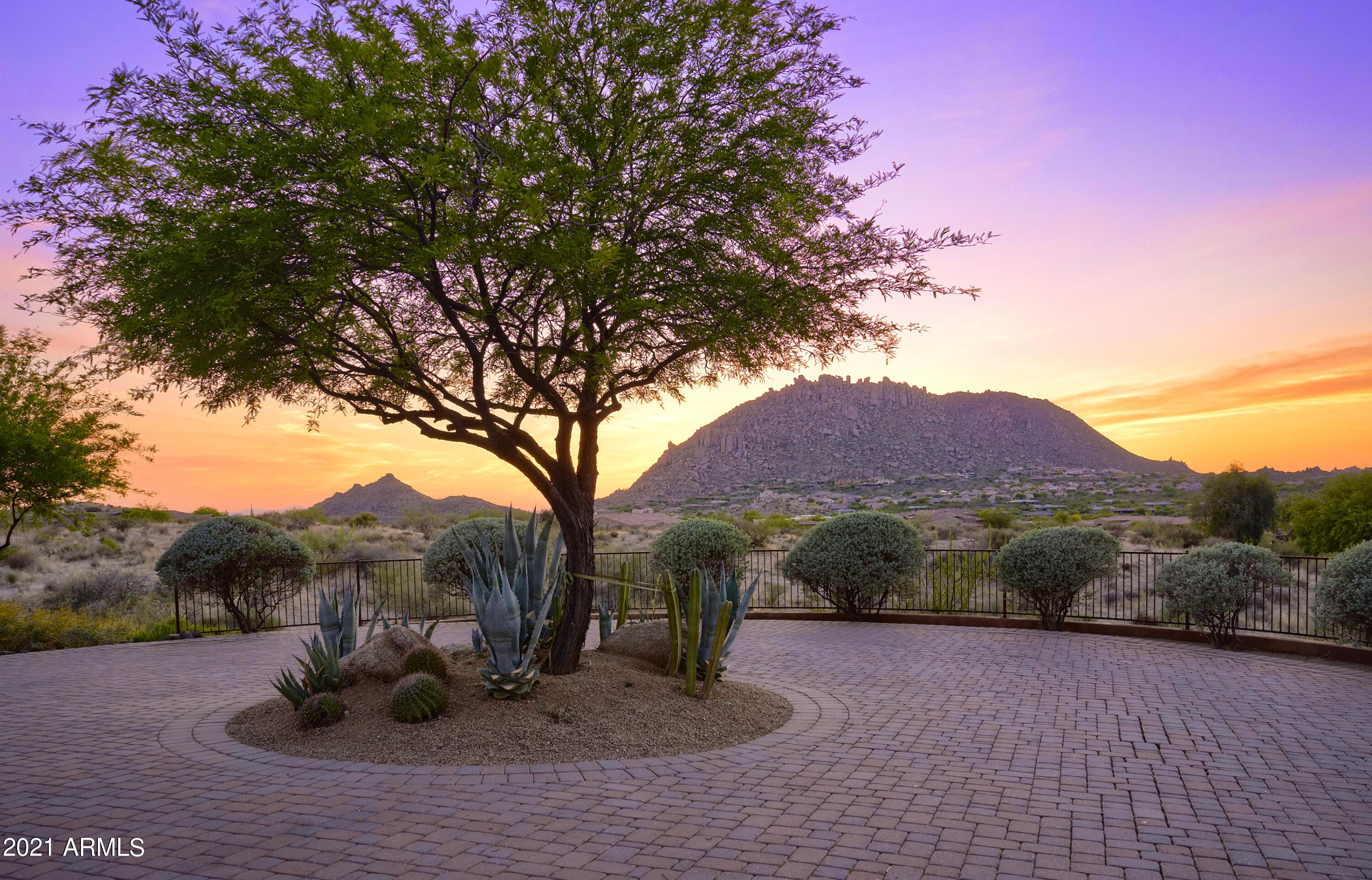 SONORAN CREST - Residential