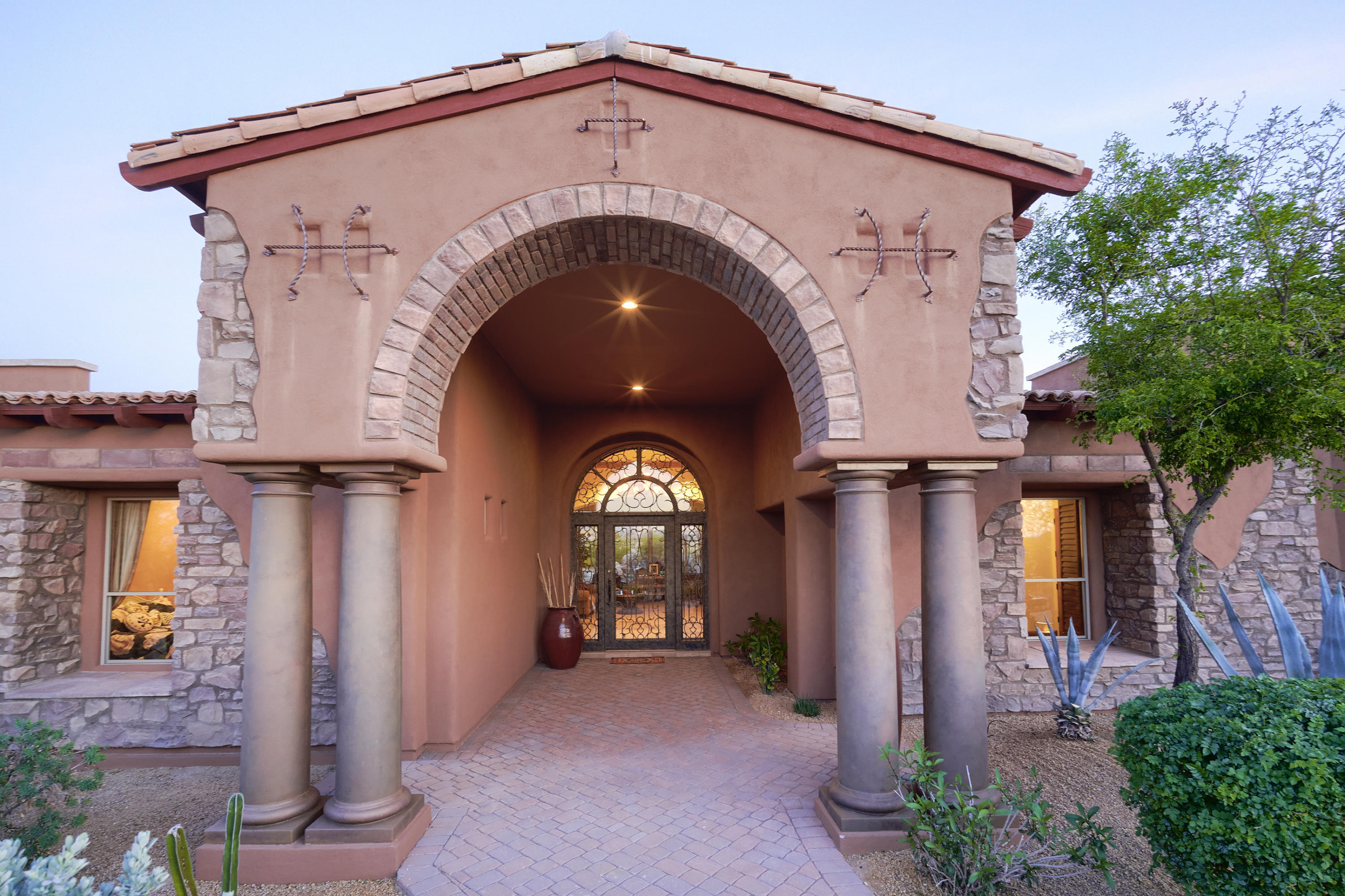 SONORAN CREST - Residential