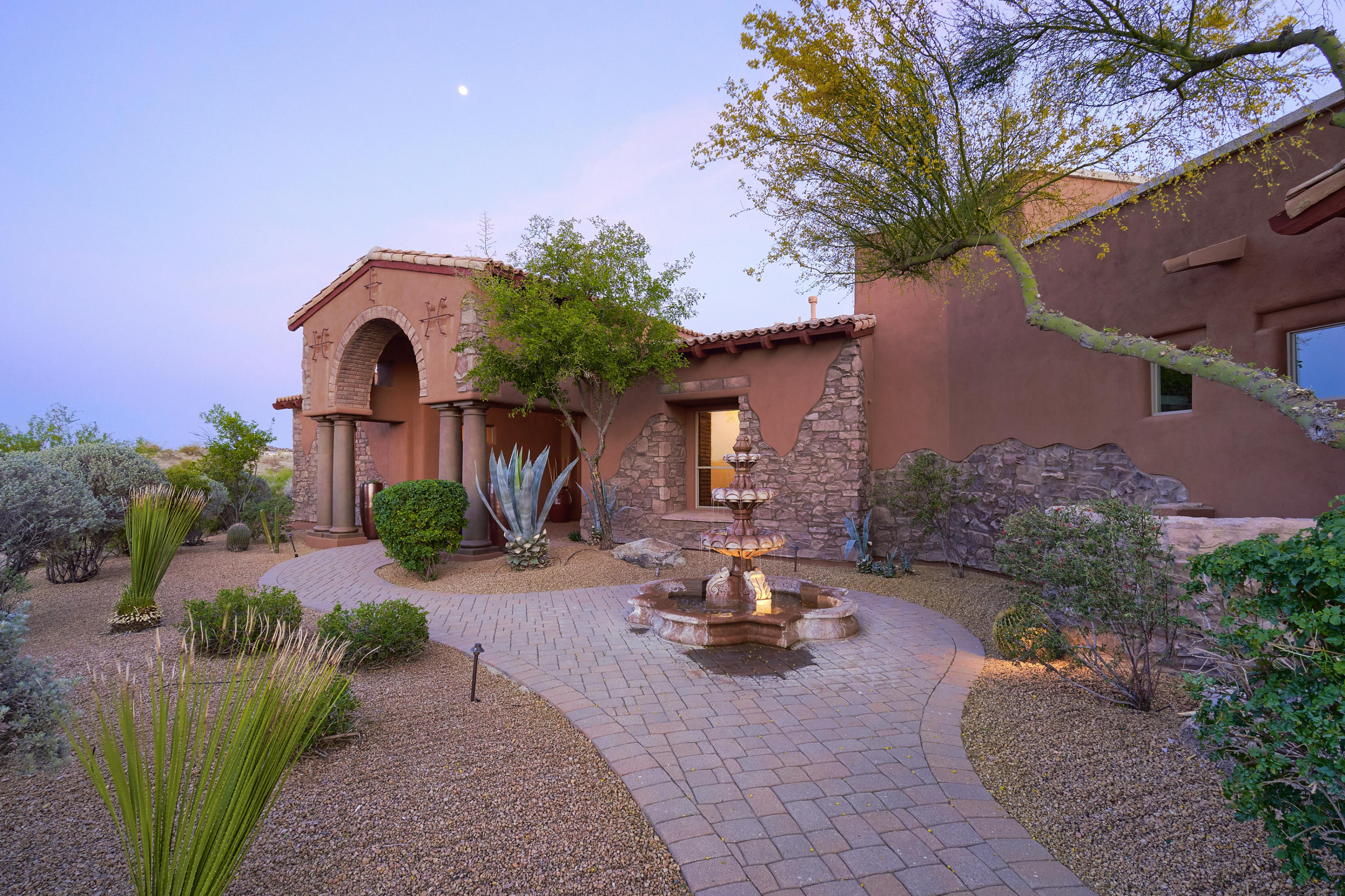 SONORAN CREST - Residential
