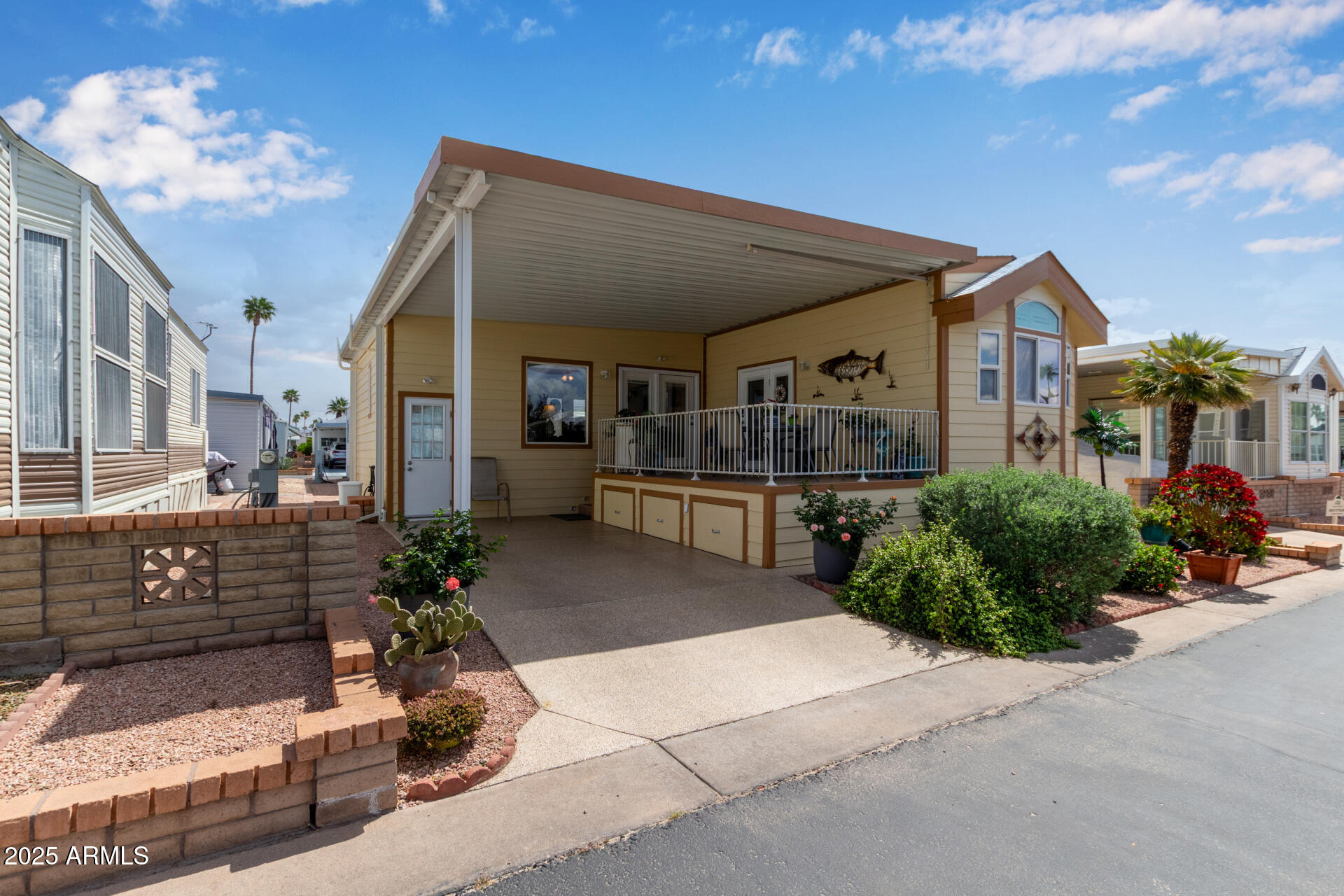 111 S GREENFIELD Road 449