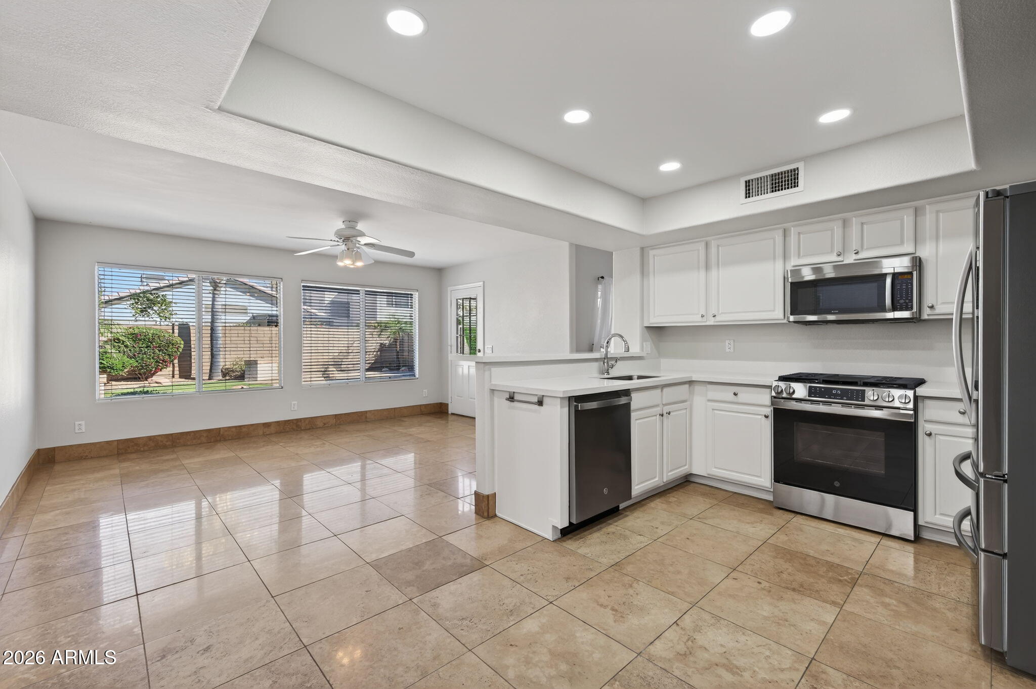 4034 E ANDERSON Drive