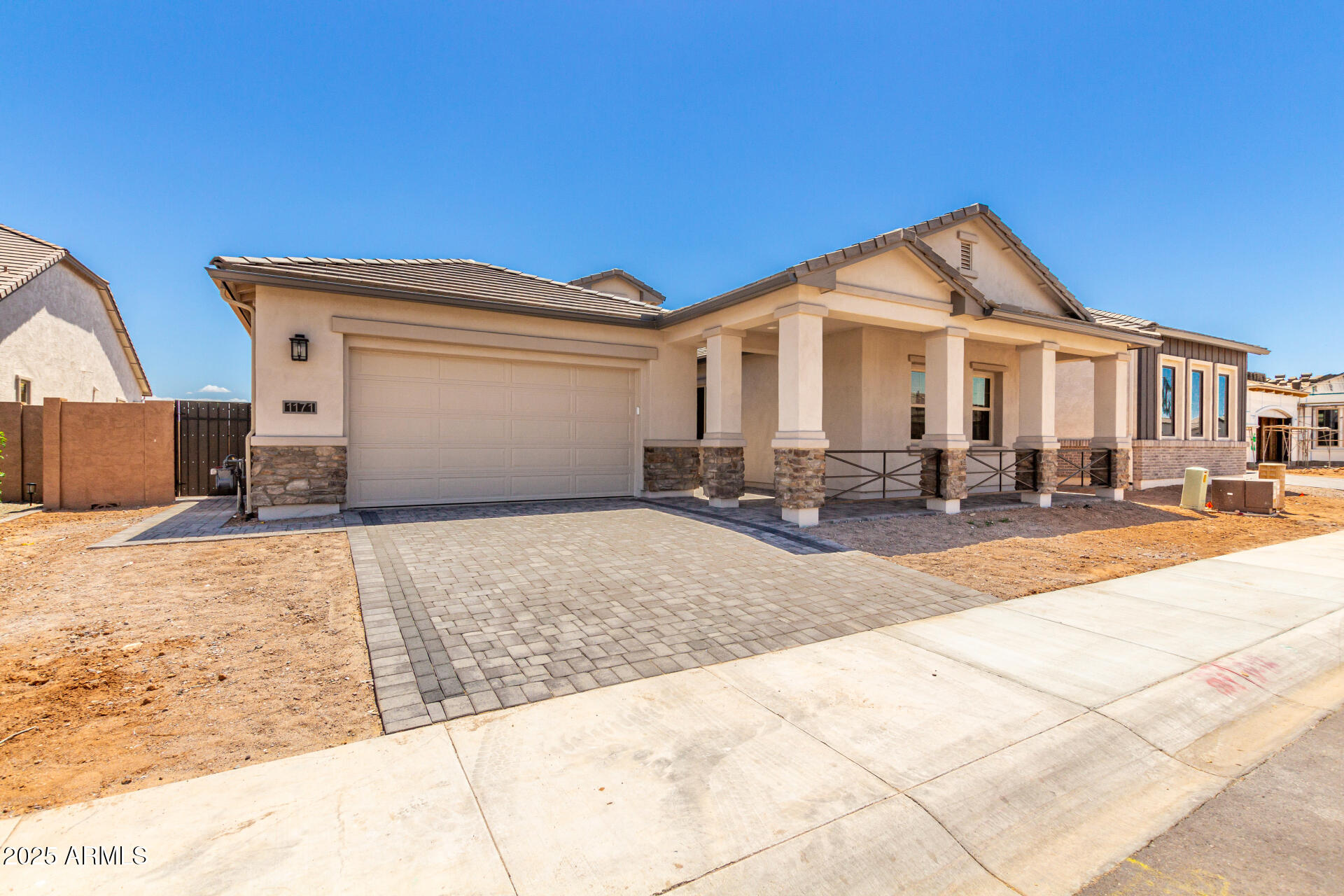 1171 E Peach Tree Drive