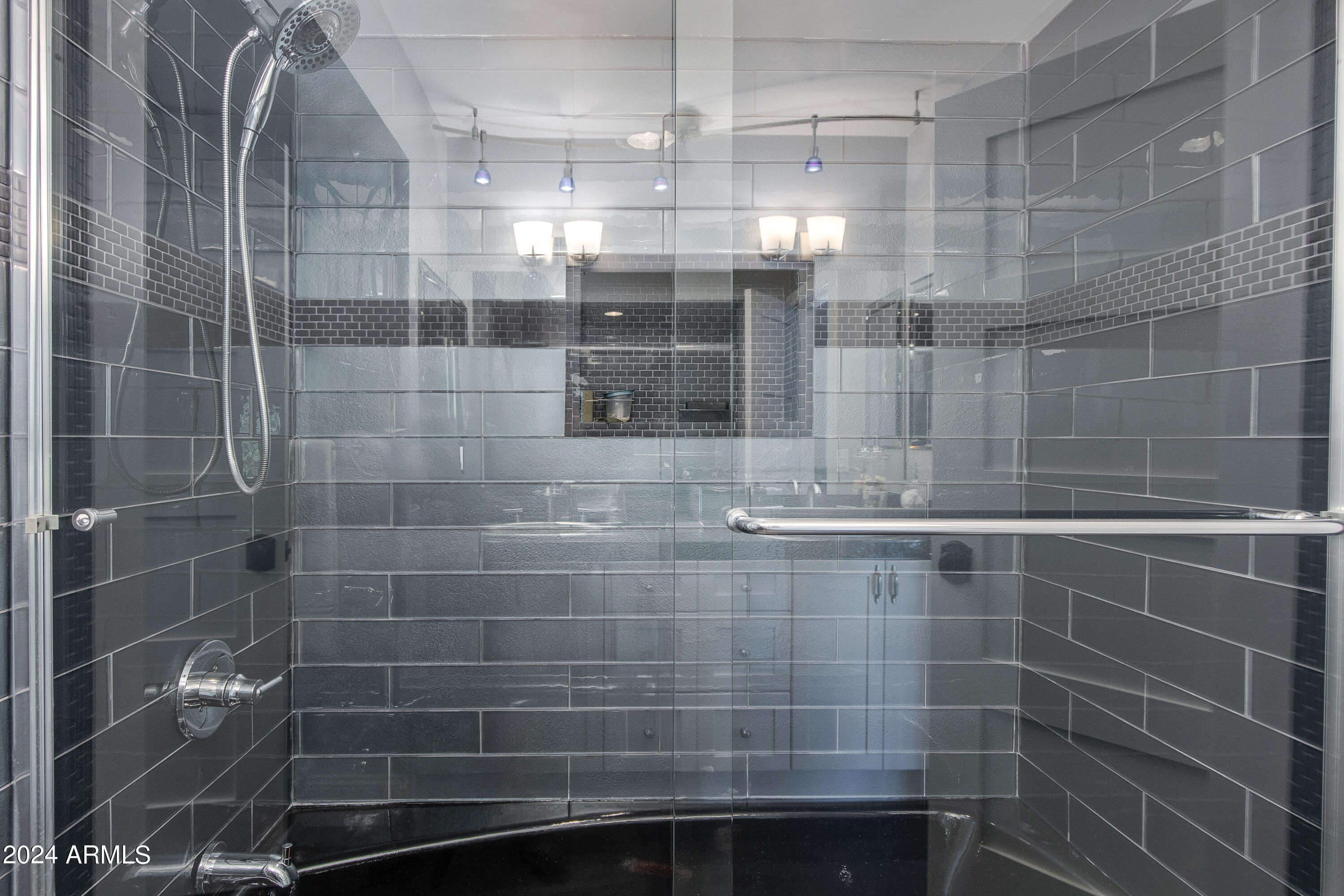 BEL AIRE ESTATES 3 - Residential