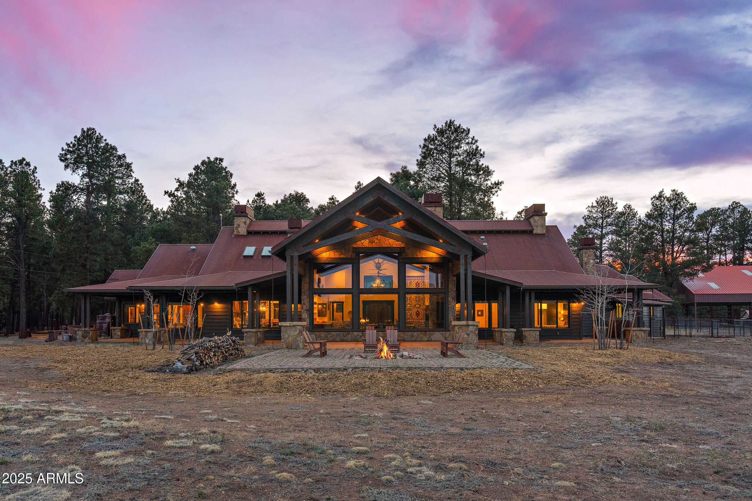 8222 N SPRING VALLEY Road