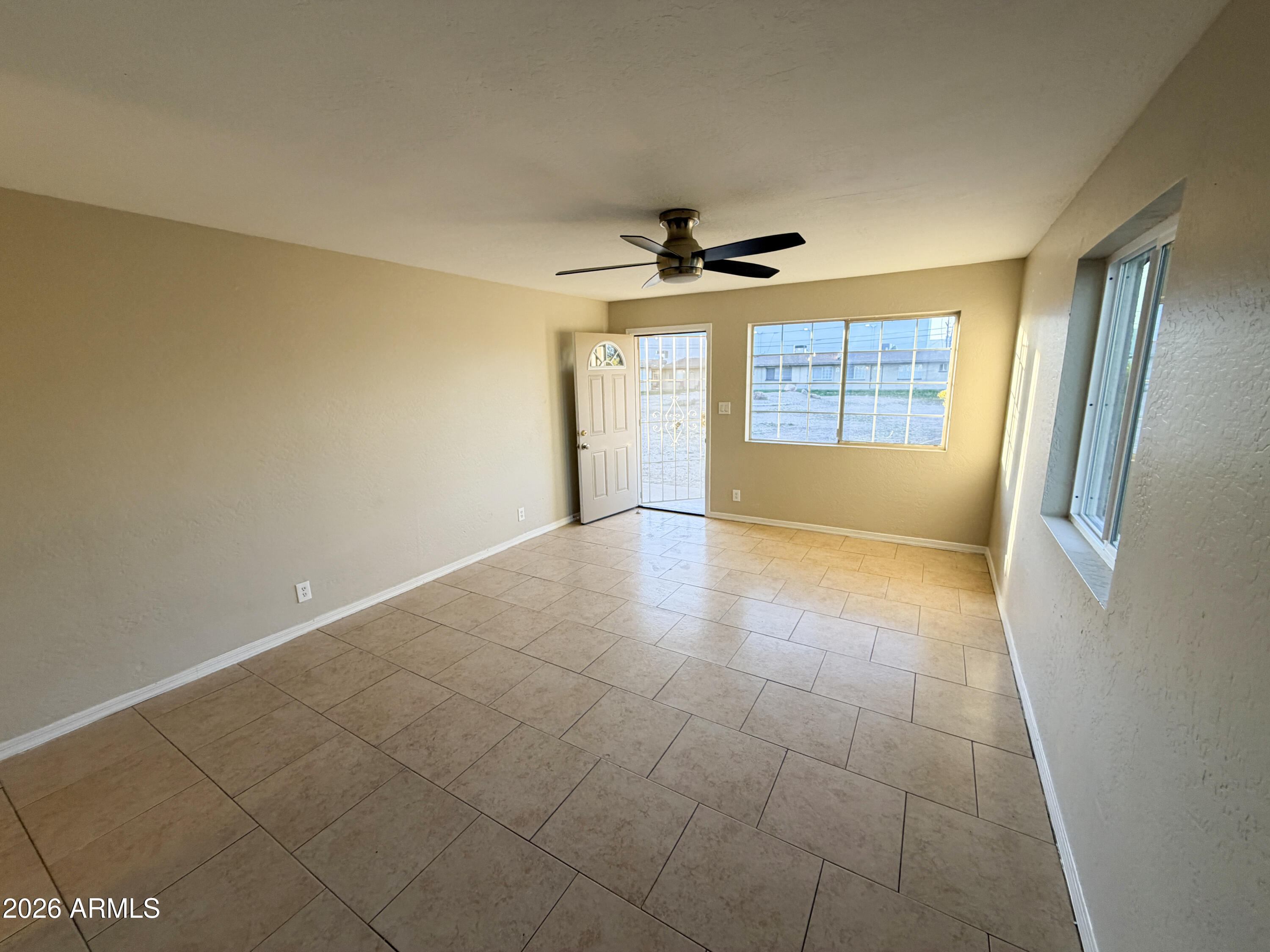 7101 N 36TH Avenue 115