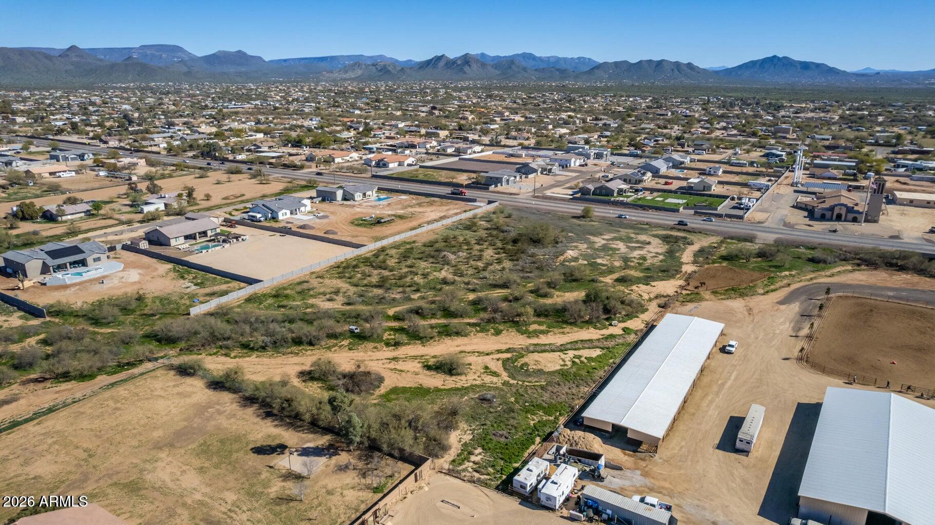 351xx N 7TH Street -