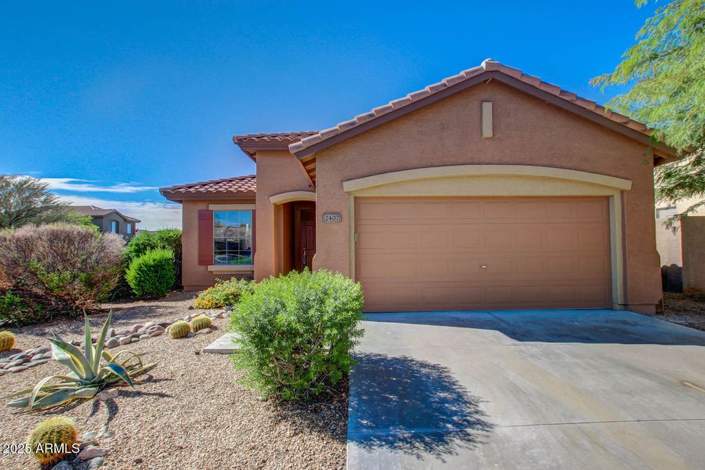 Photo of 2407 W Warren Drive, Anthem, AZ 85086 (MLS # 6921867)