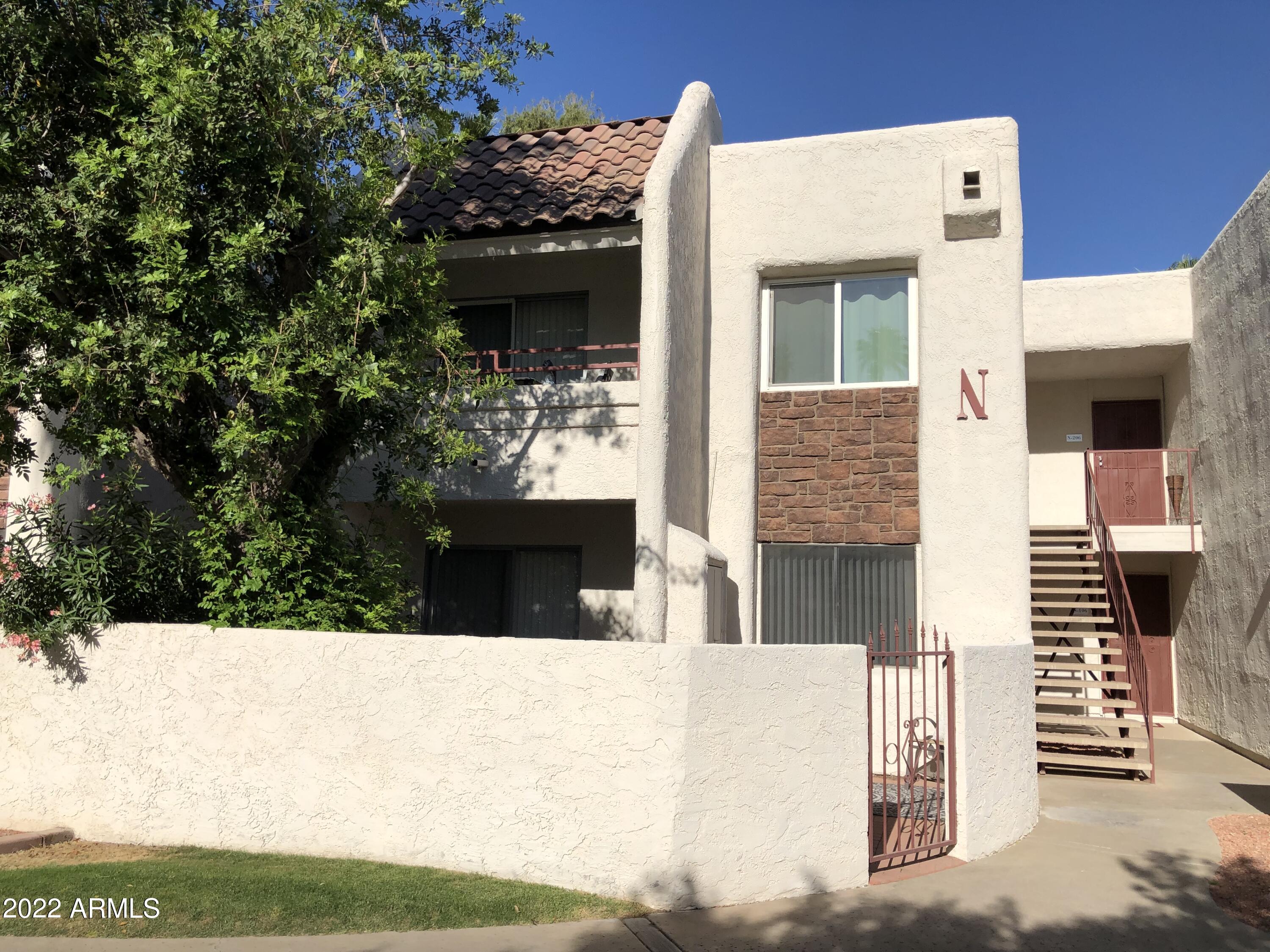 7350 N VIA PASEO DEL SUR -- N205