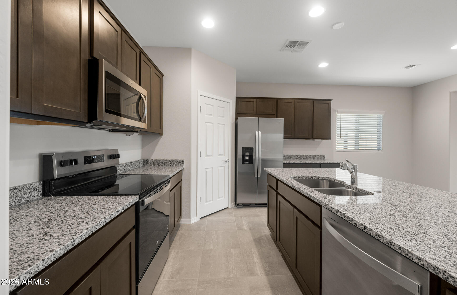 17811 W PUEBLO Avenue