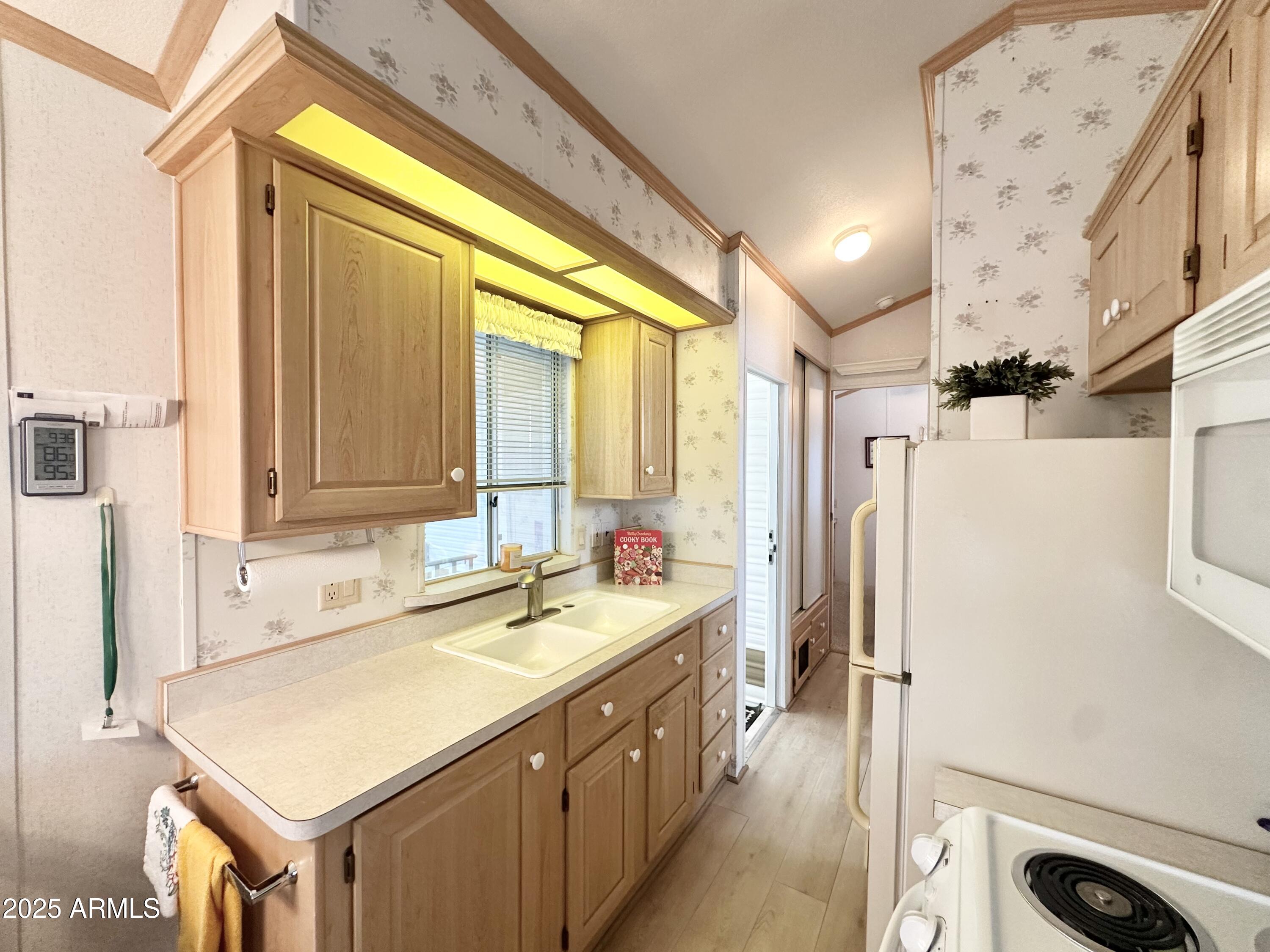 GOLDEN VISTA RV RESORT - Residential