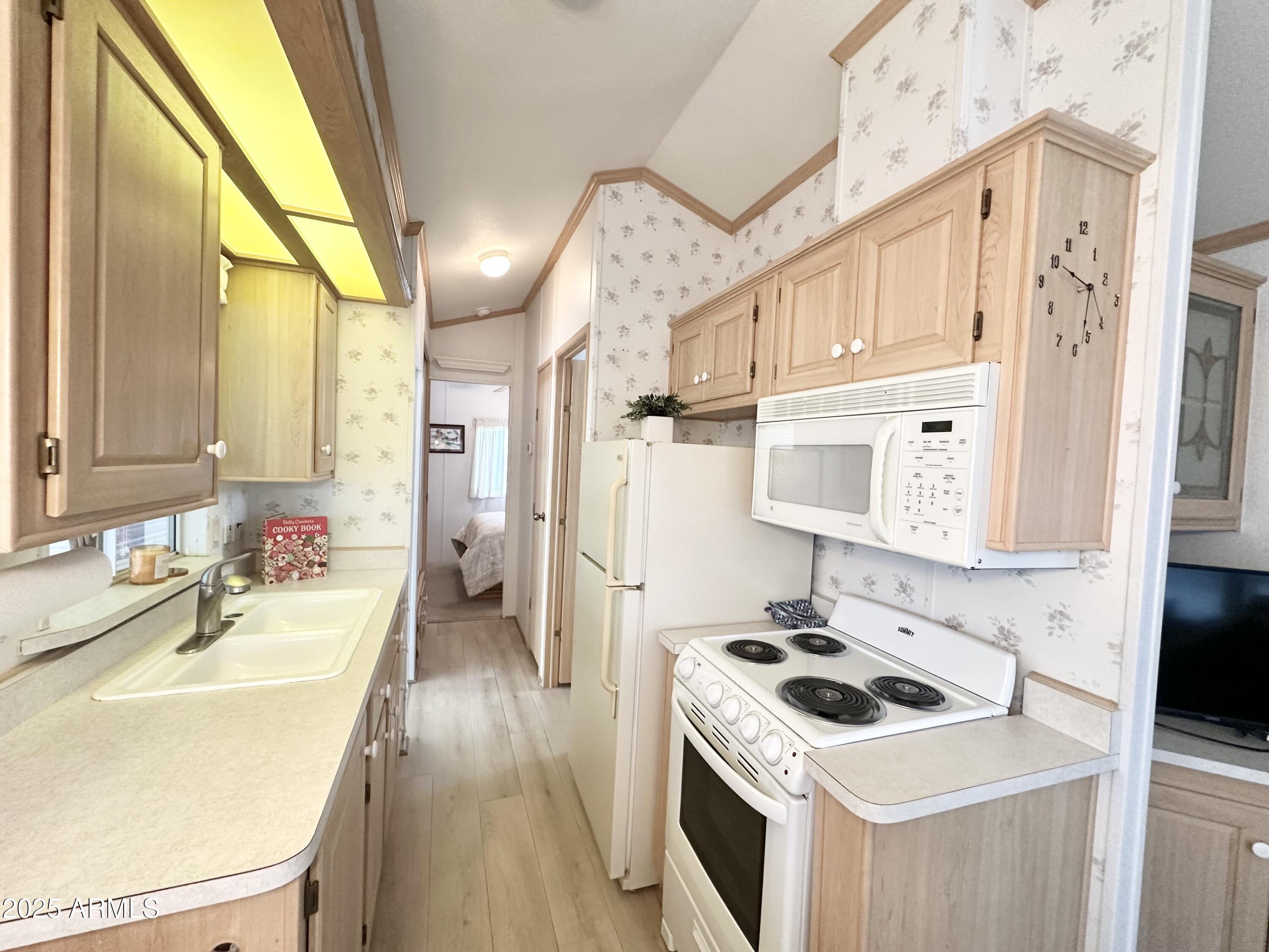 GOLDEN VISTA RV RESORT - Residential