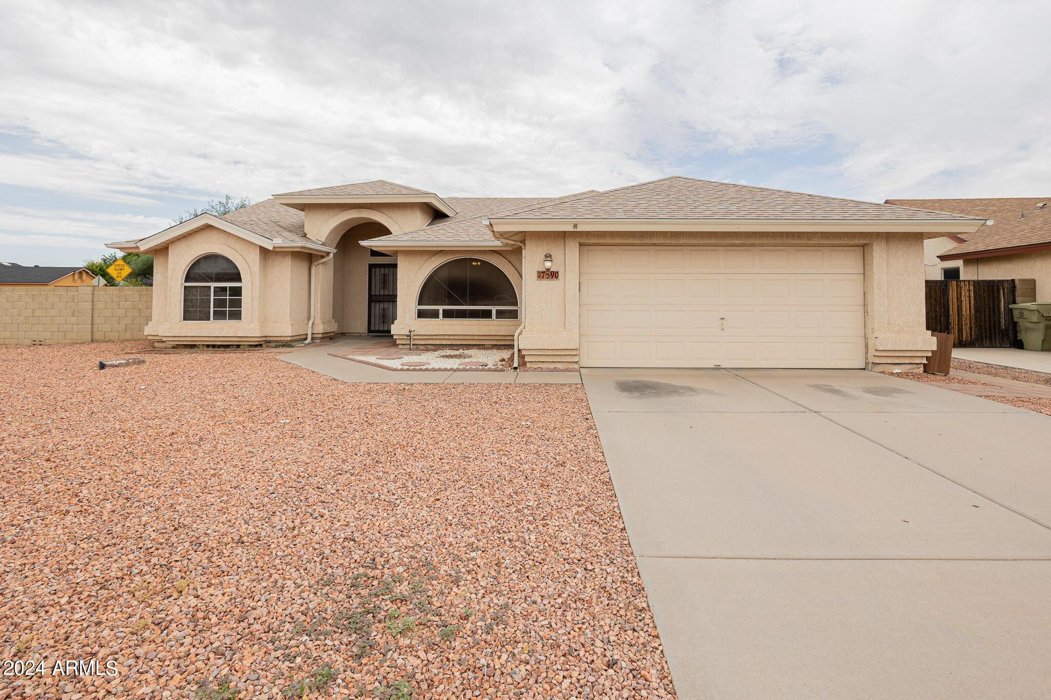 7590 W San Miguel Avenue