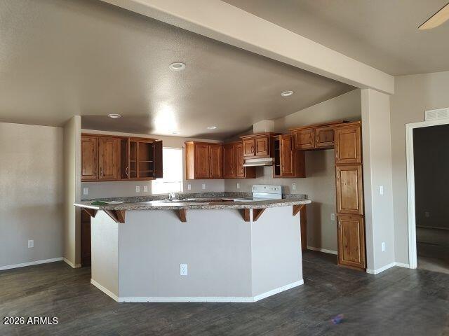 407 N 375TH Drive