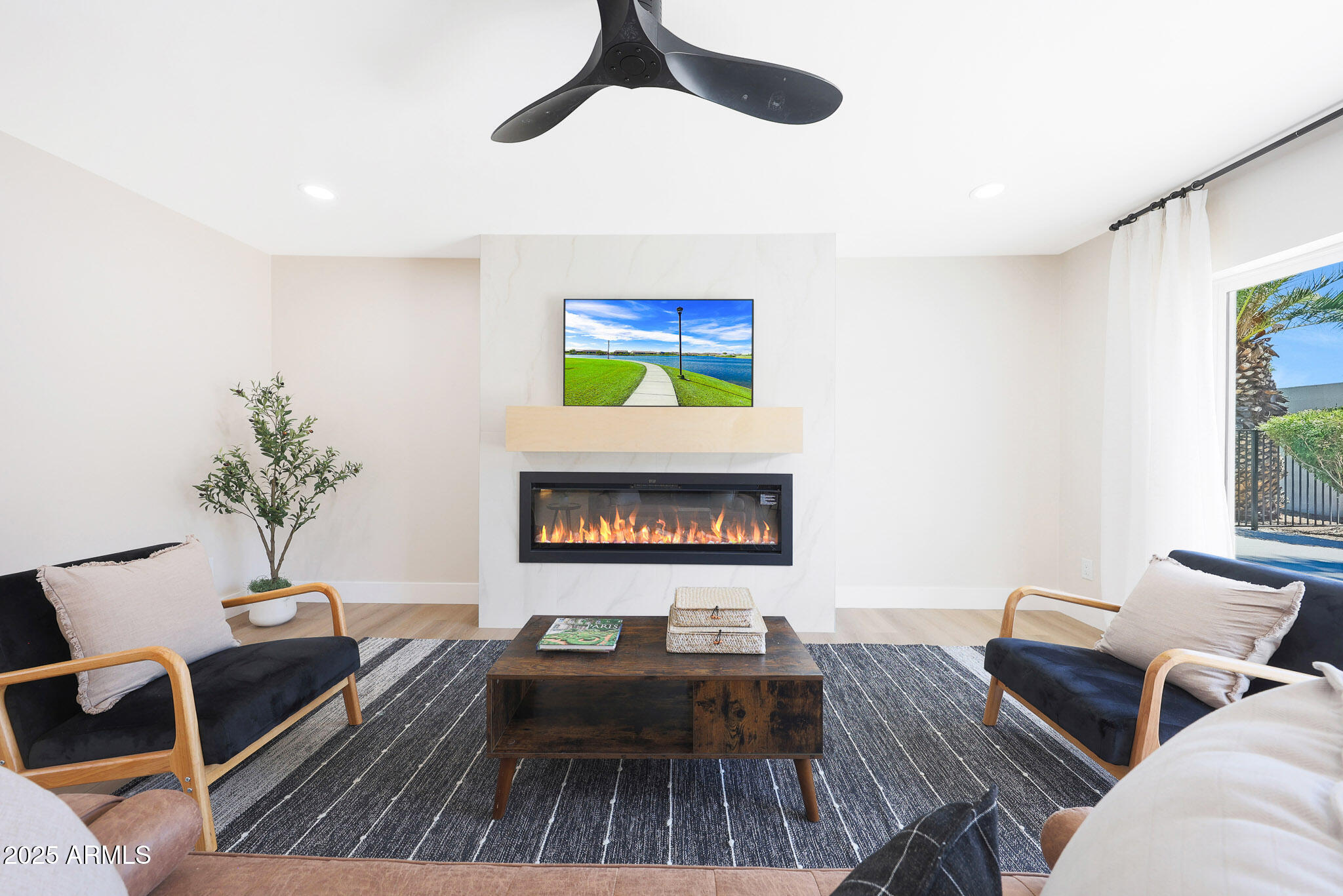 Homes for Sale in Queen Creek Arizona 4 4079 E YUCCA Street