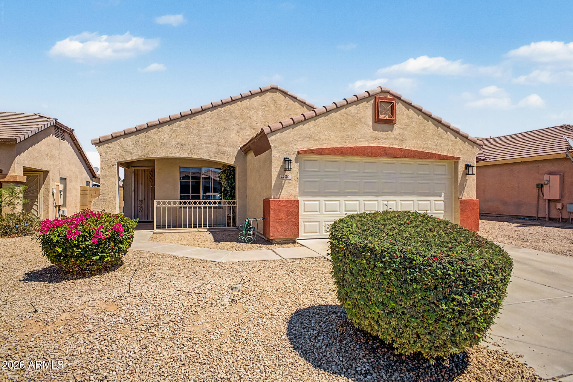 1520 W NANCY Lane