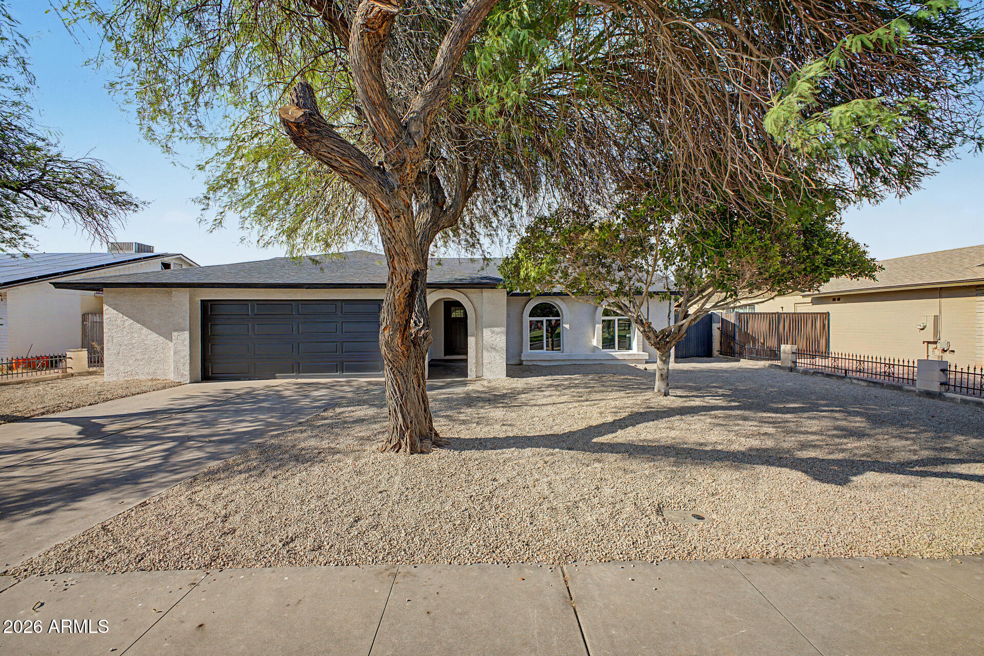 2246 E ENID Avenue