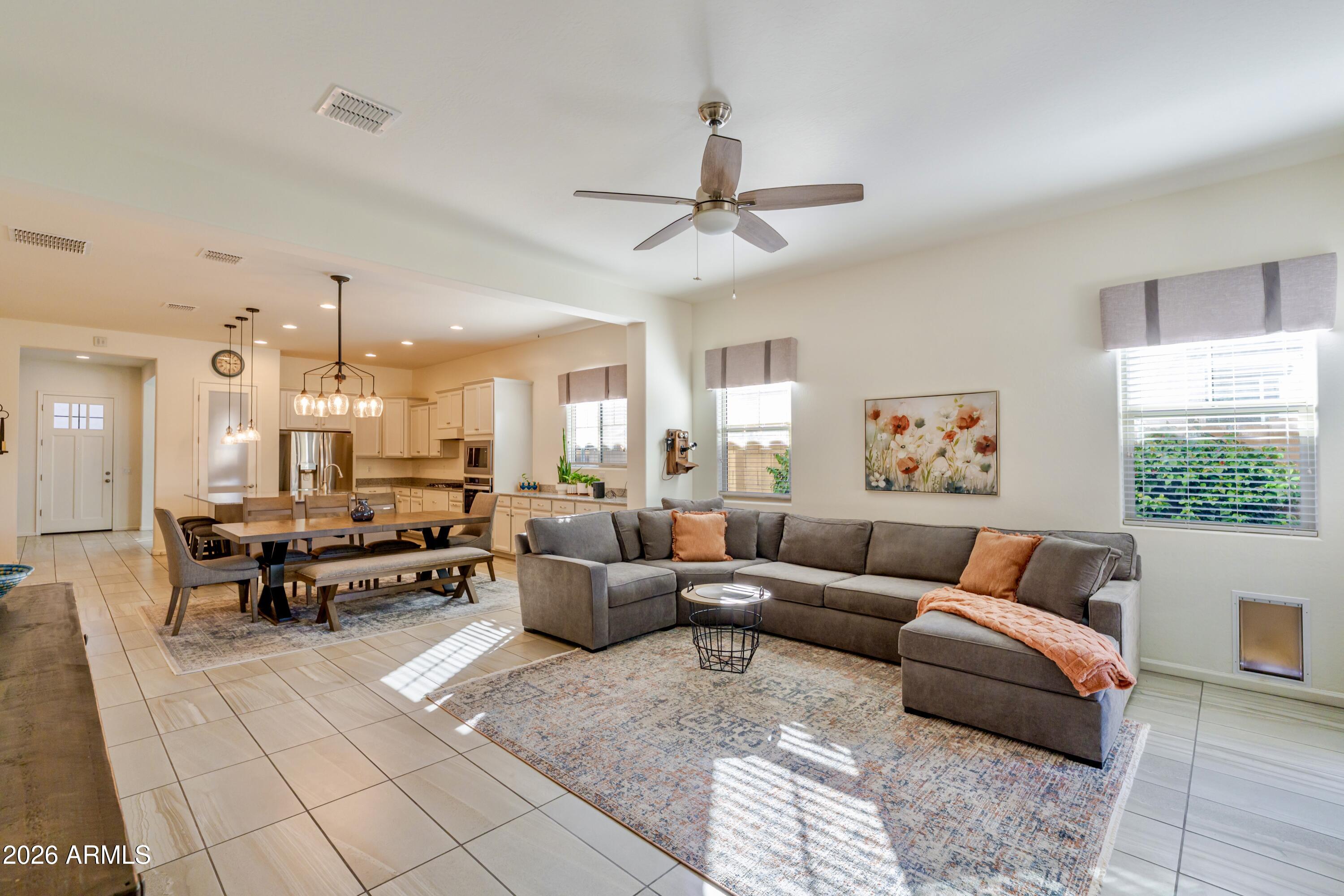 3100 S JASMINE Drive