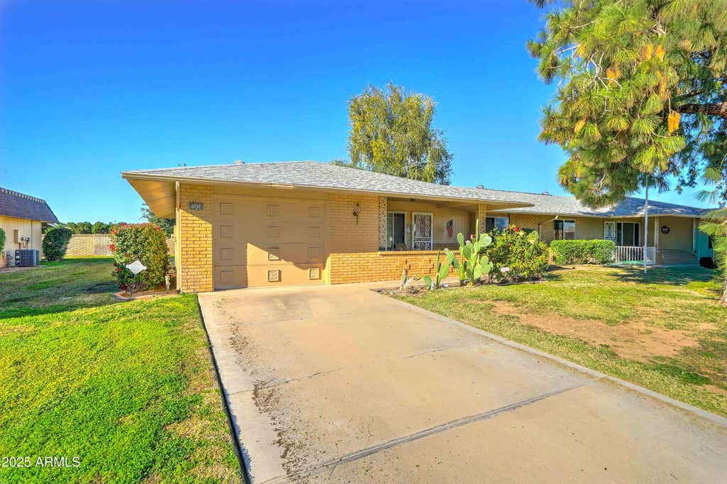 Photo of 15658 N Lakeforest Drive, Sun City, AZ 85351 (MLS # 6955506)