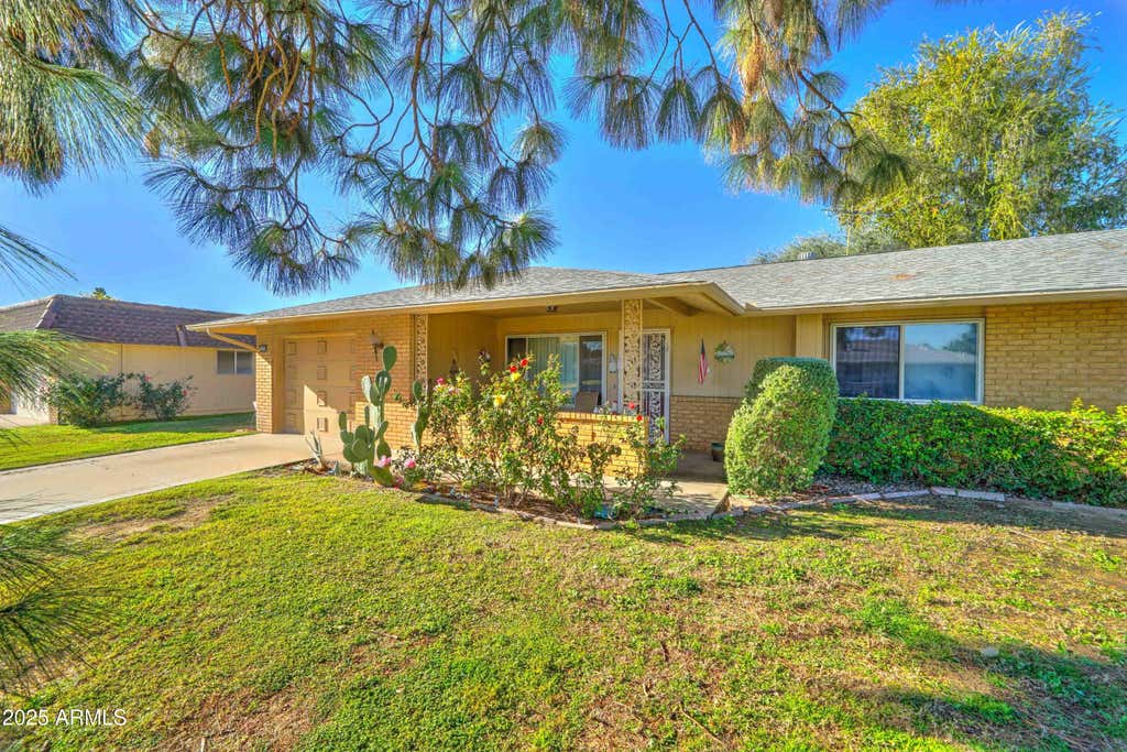 Photo of 15658 N Lakeforest Drive, Sun City, AZ 85351 (MLS # 6955506)