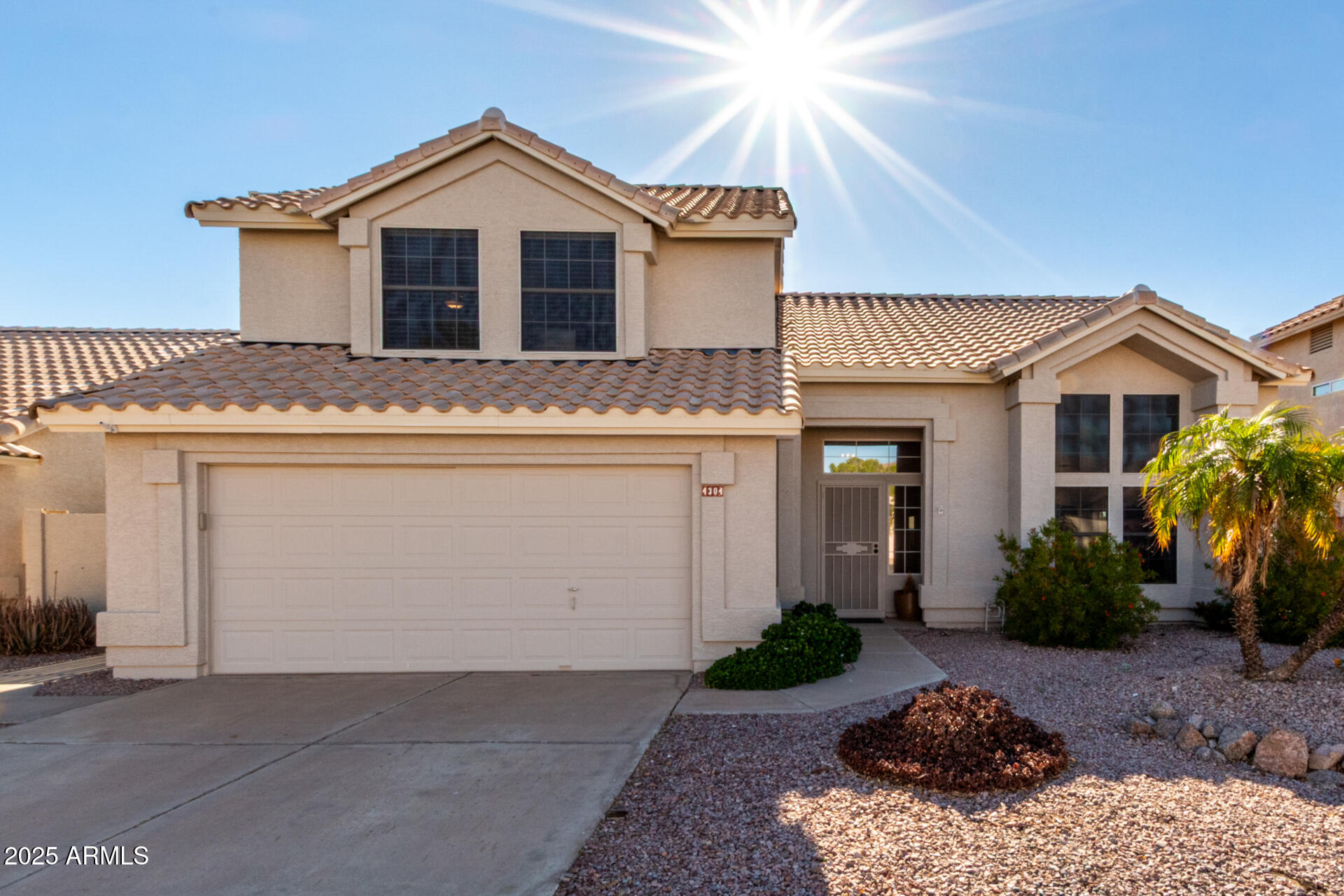 4304 N RANIER --