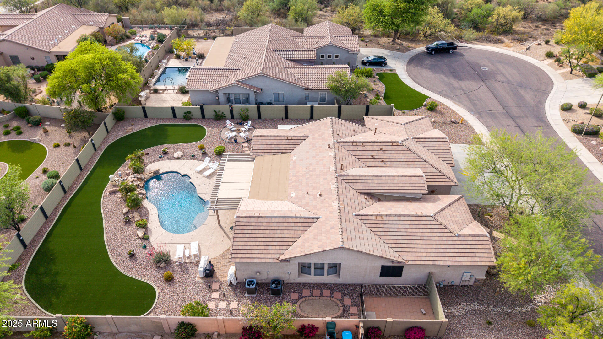 3135 W KURALT Court