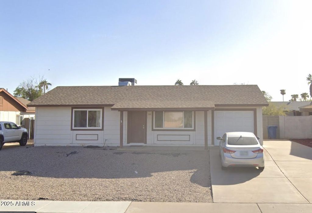 Photo of 1019 W Cornell Drive, Tempe, AZ 85283 (MLS # 6921655)