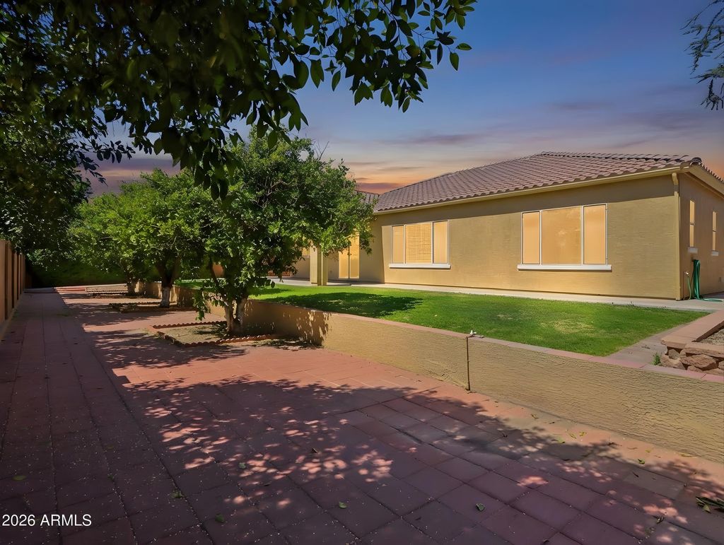 Photo of 3637 E Ellis Street, Mesa, AZ 85205 (MLS # 6998439)