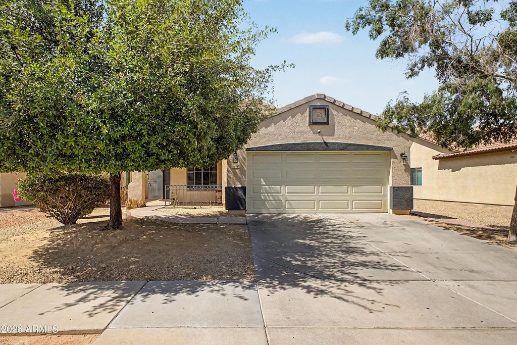 Photo of 1616 W Burgess Lane, Phoenix, AZ 85041 (MLS # 7031295)