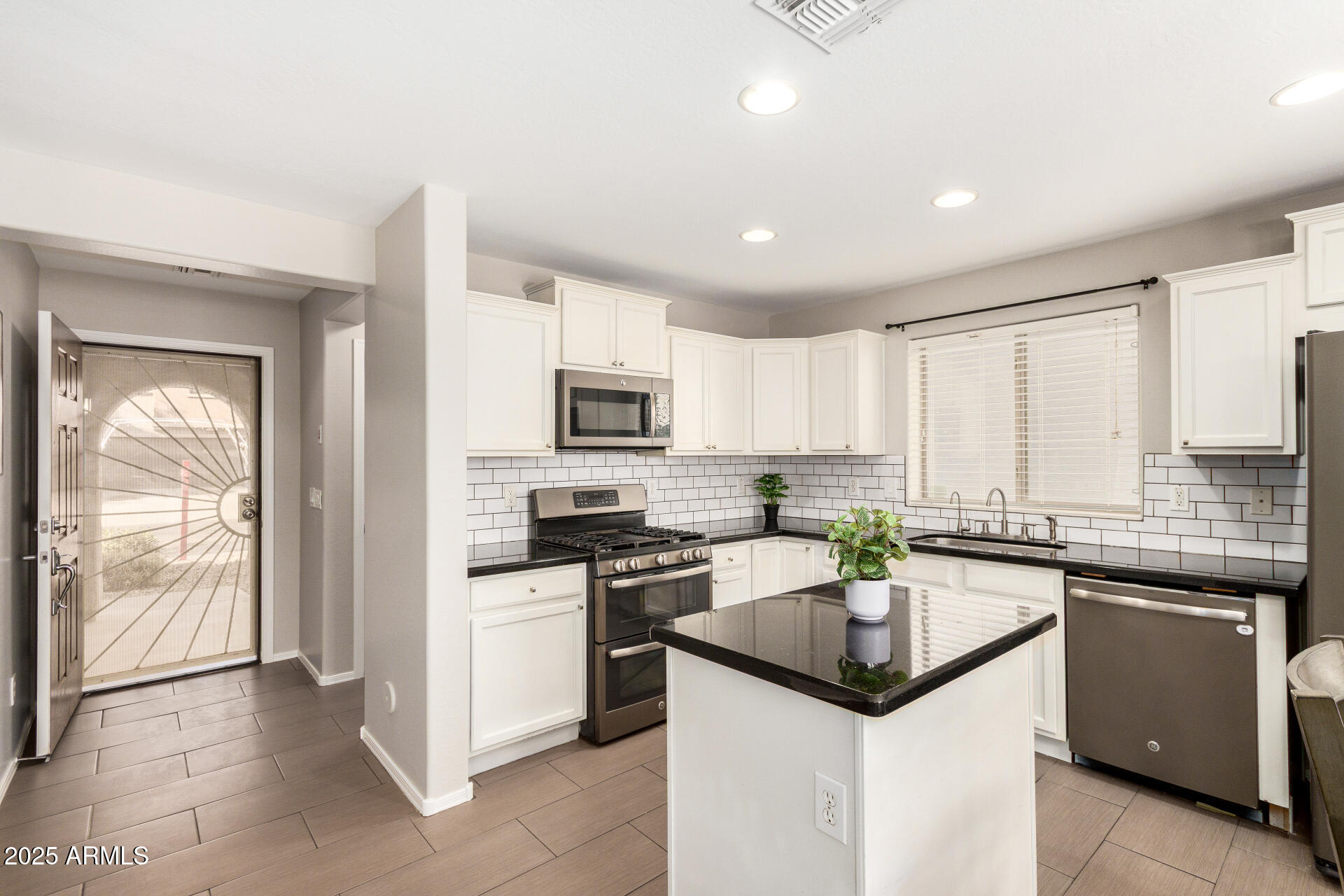 Homes for Sale in Queen Creek Arizona 4 2961 N DAISY Drive