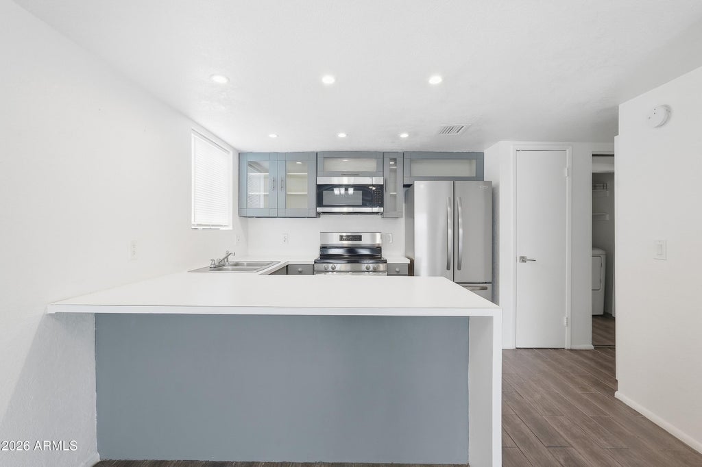 Photo of 850 S River Drive #1111, Tempe, AZ 85281 (MLS # 7079792)