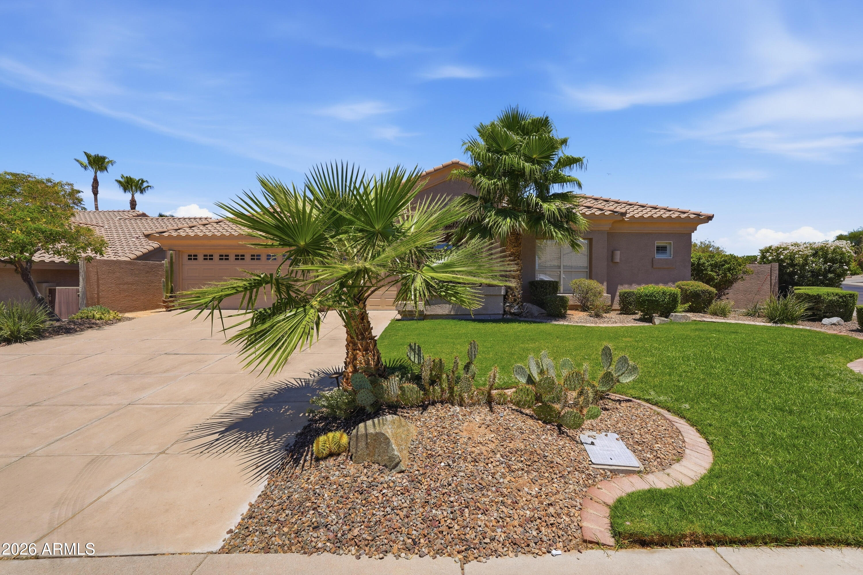 7458 E MARIPOSA GRANDE Drive