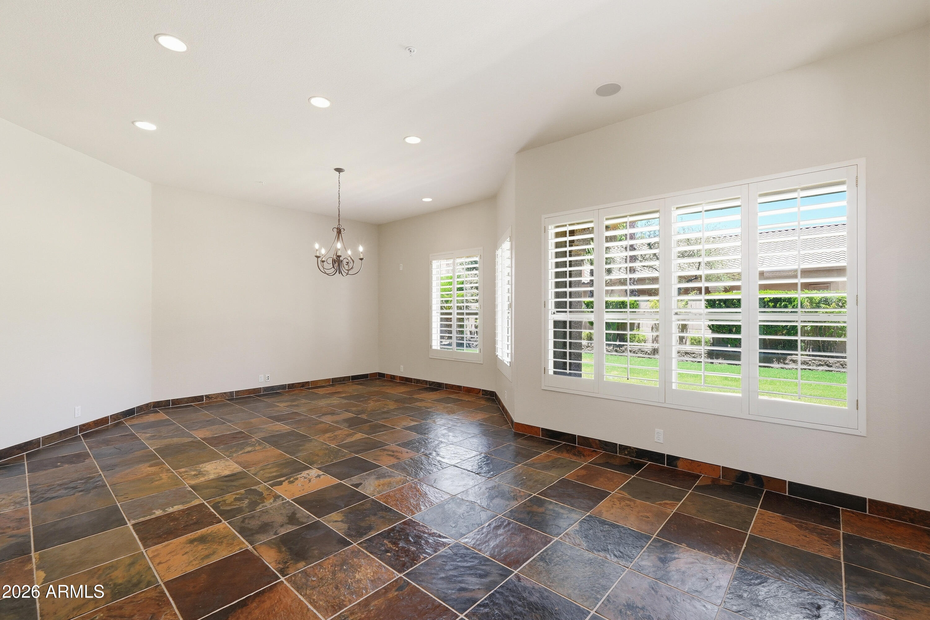 7458 E MARIPOSA GRANDE Drive