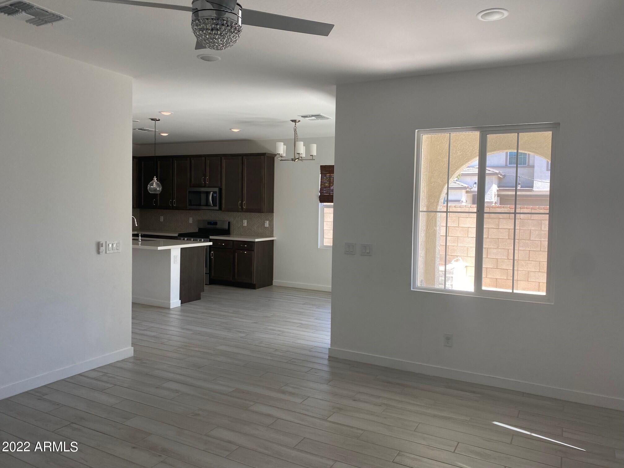 823 W Gail Drive