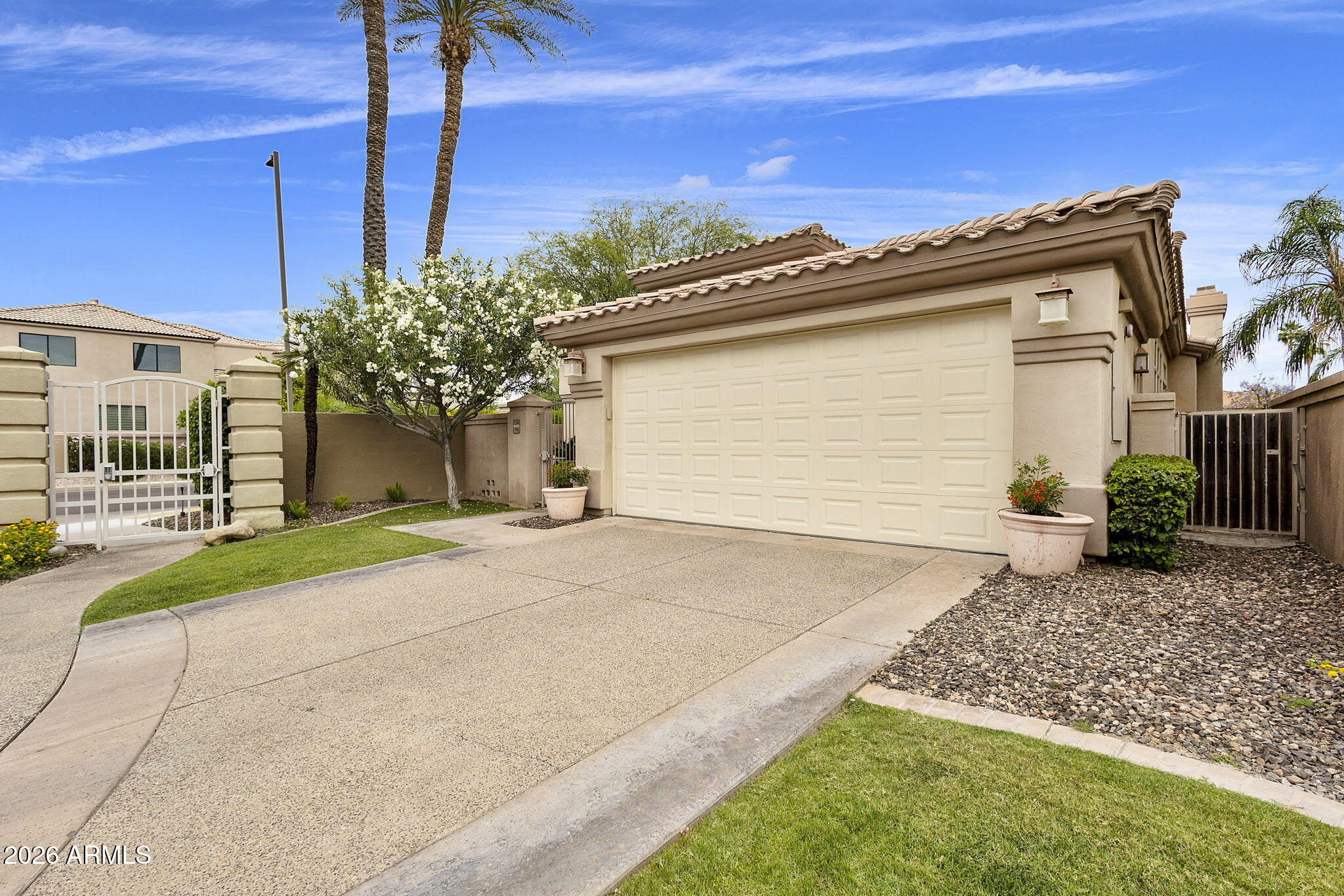 10193 E BAYVIEW Drive