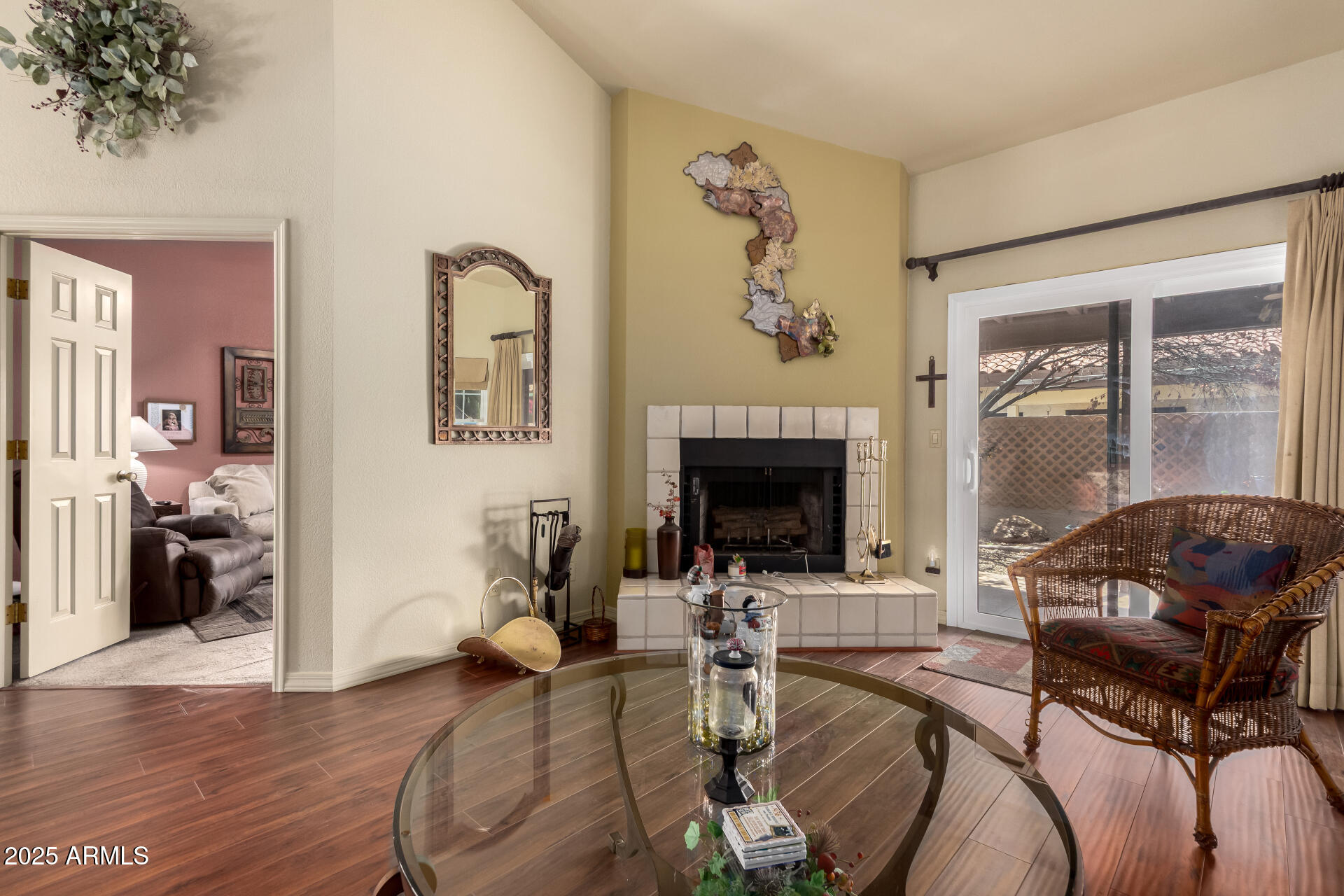 5509 E DESERT HILLS Drive