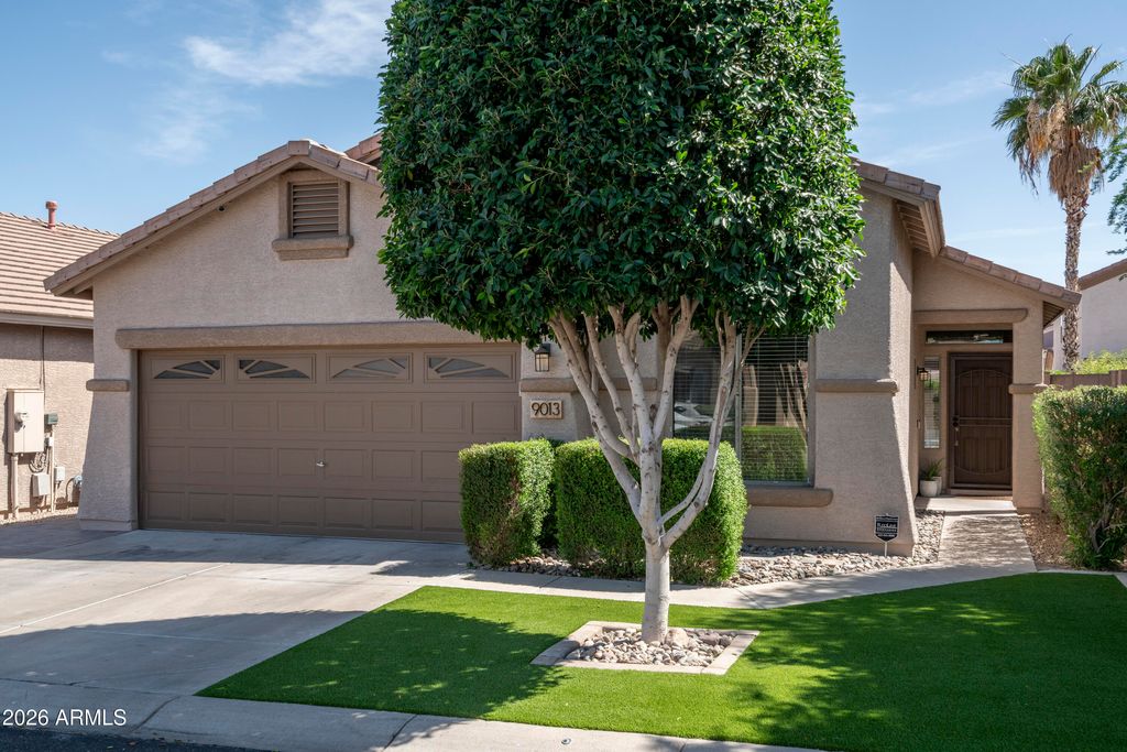 Photo of 9013 W Villa Maria Drive, Peoria, AZ 85382 (MLS # 7020552)