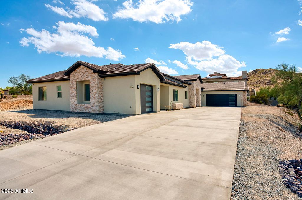Photo of 11181 S Wilson Lane, Goodyear, AZ 85338 (MLS # 6919633)