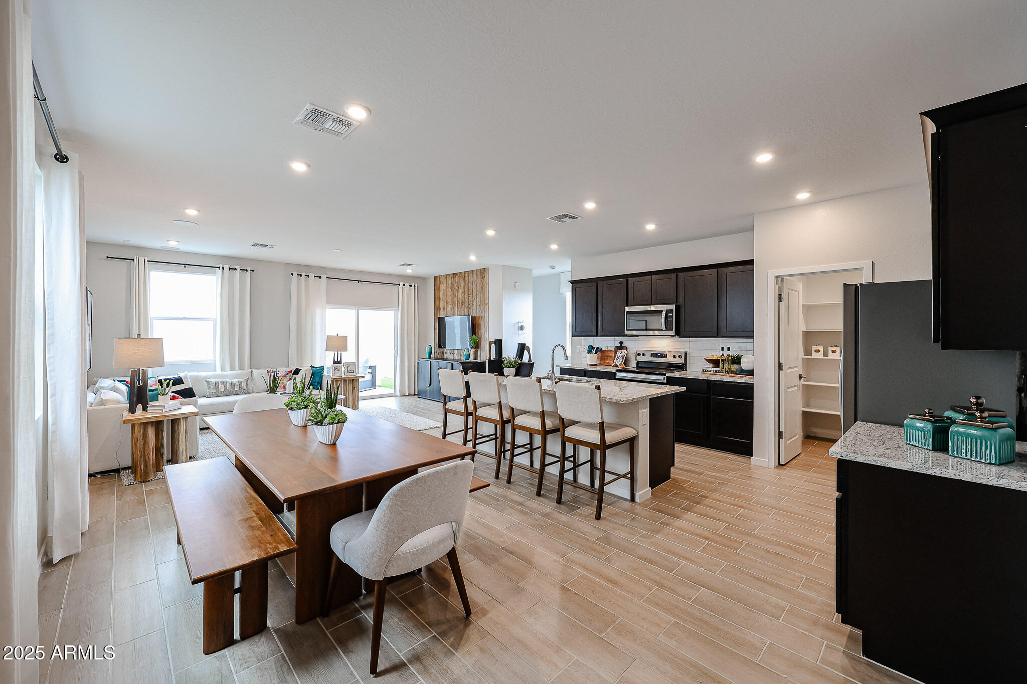 17320 W VILLA CHULA Lane