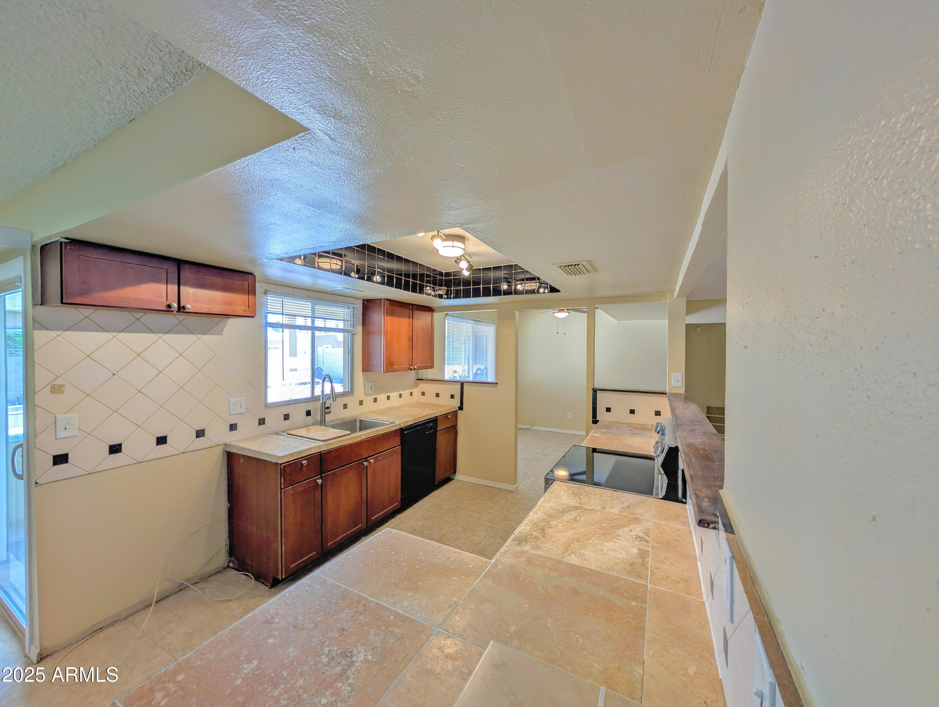 Homes for Sale in Queen Creek Arizona 3 4733 W HAYWARD Avenue