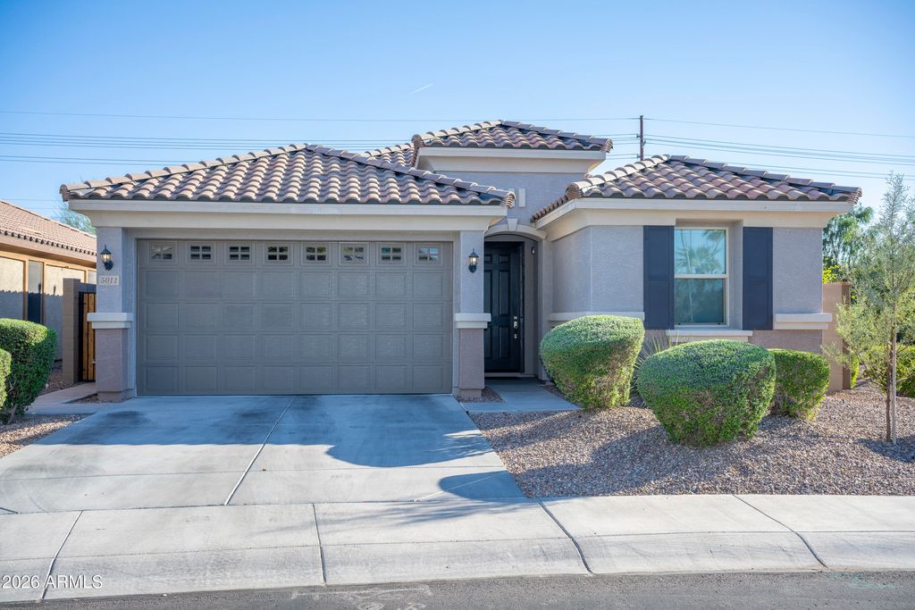 Photo of 5011 E Greenway Street, Mesa, AZ 85205 (MLS # 6998397)