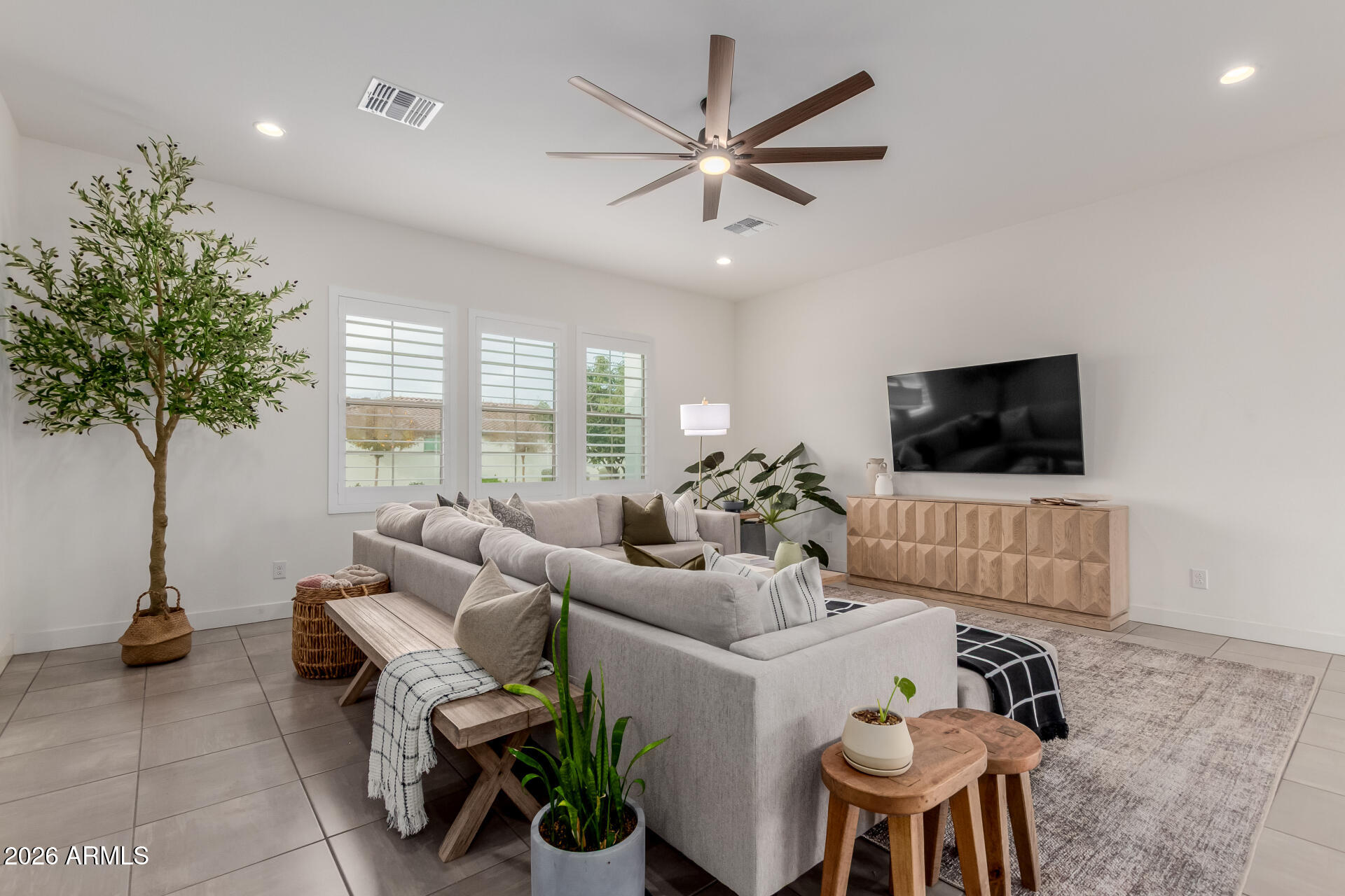 11715 N LUCKENBACH Street