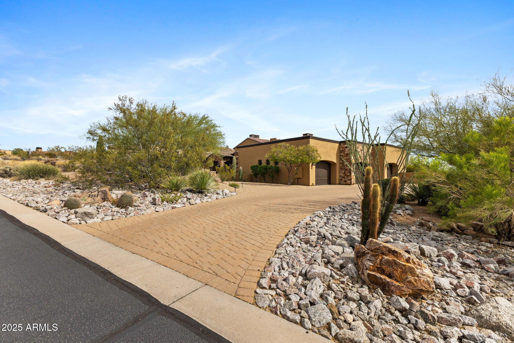 3553 N CRYSTAL PEAK Circle
