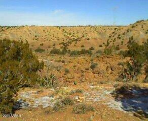 150 N County Rd. N 6100 -- _