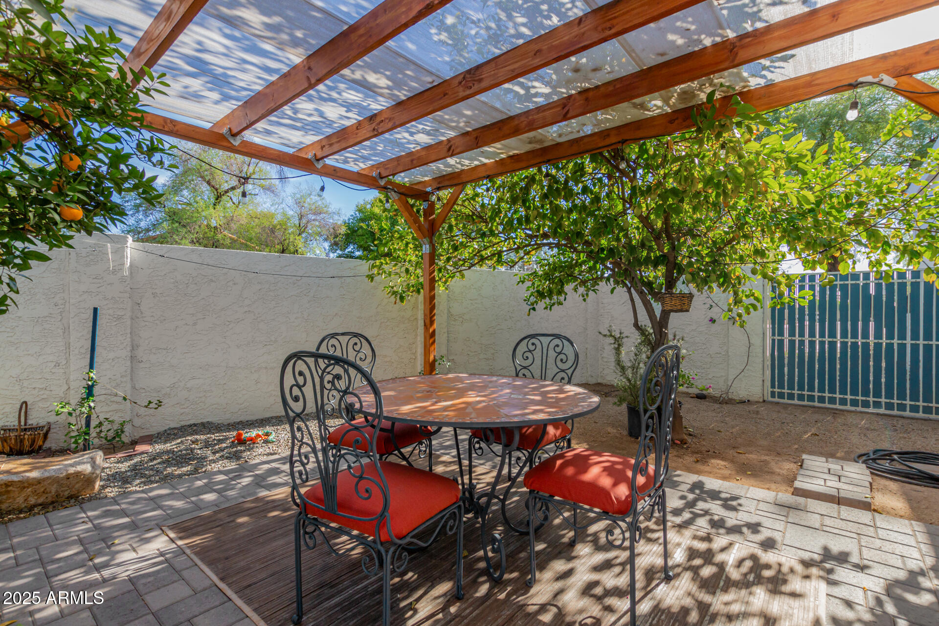 1948 E JEANINE Drive