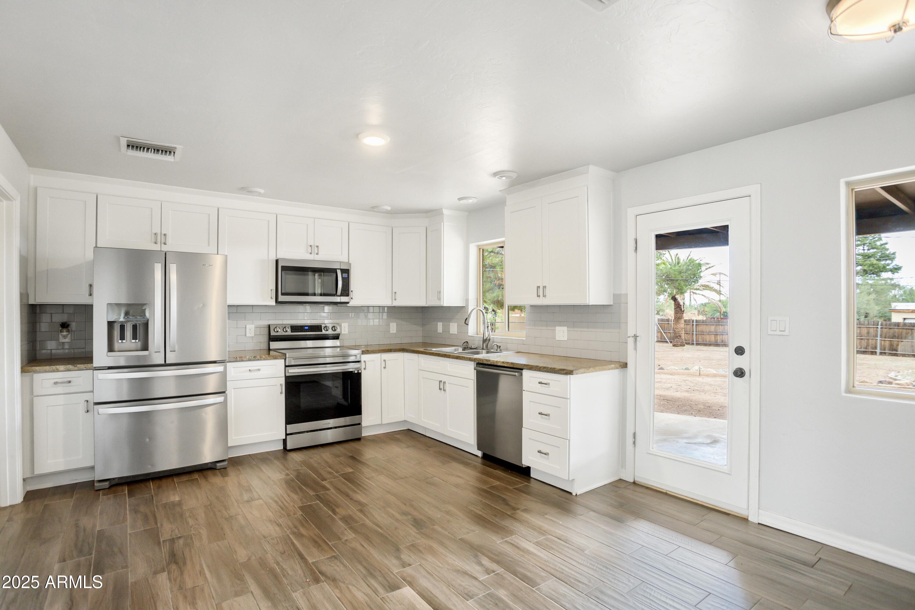 VILLAGE MEADOWS ESTATES - Residential