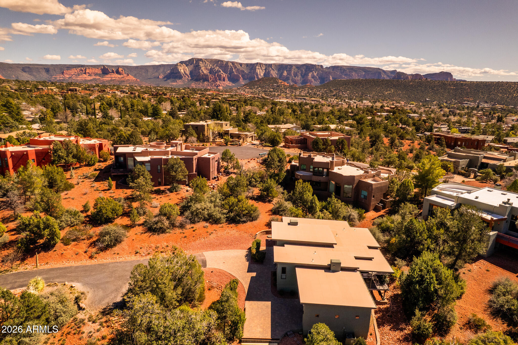 THUNDER MOUNTAIN RANCH - Residential